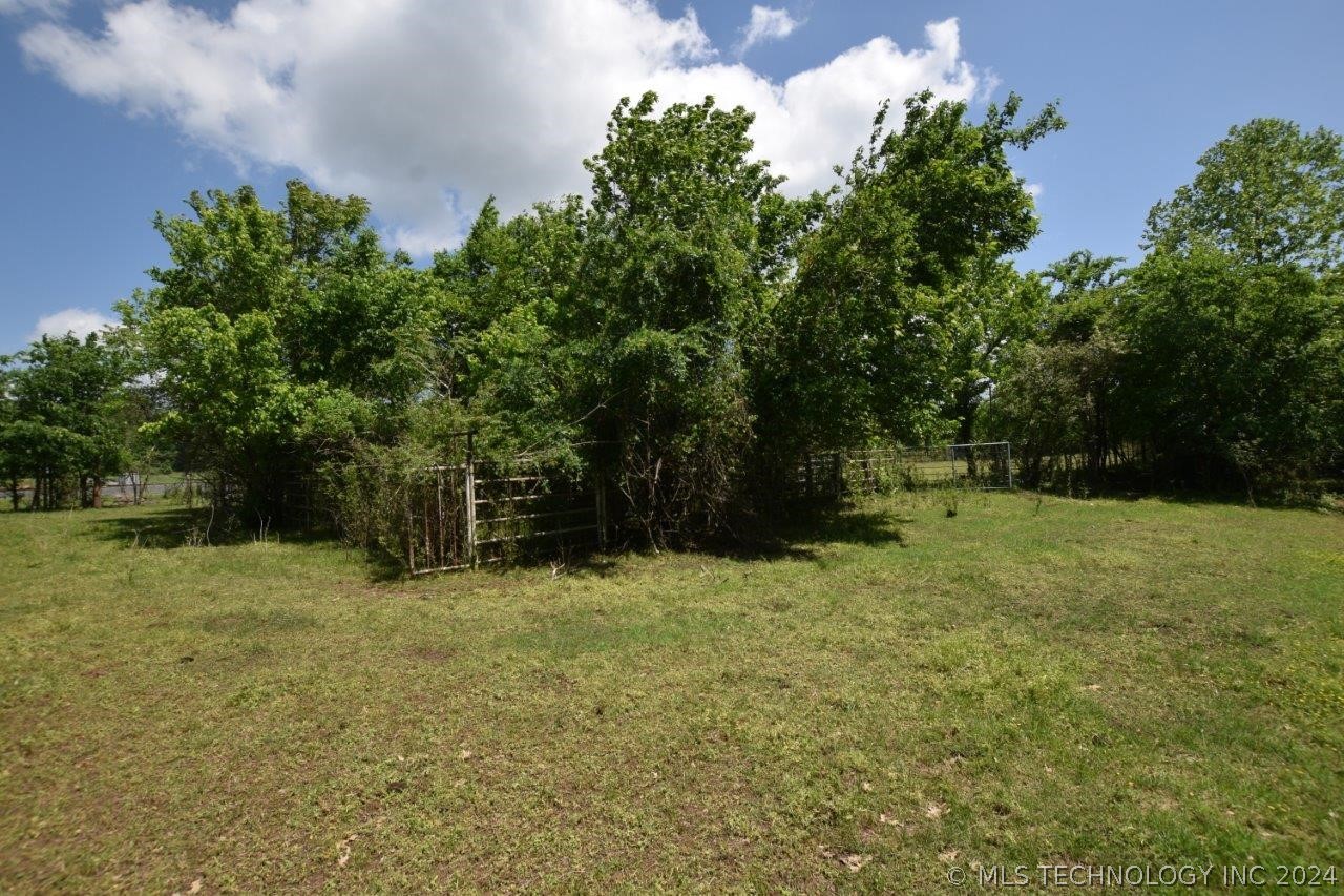 63125 S 4750 Road Property Photo 17