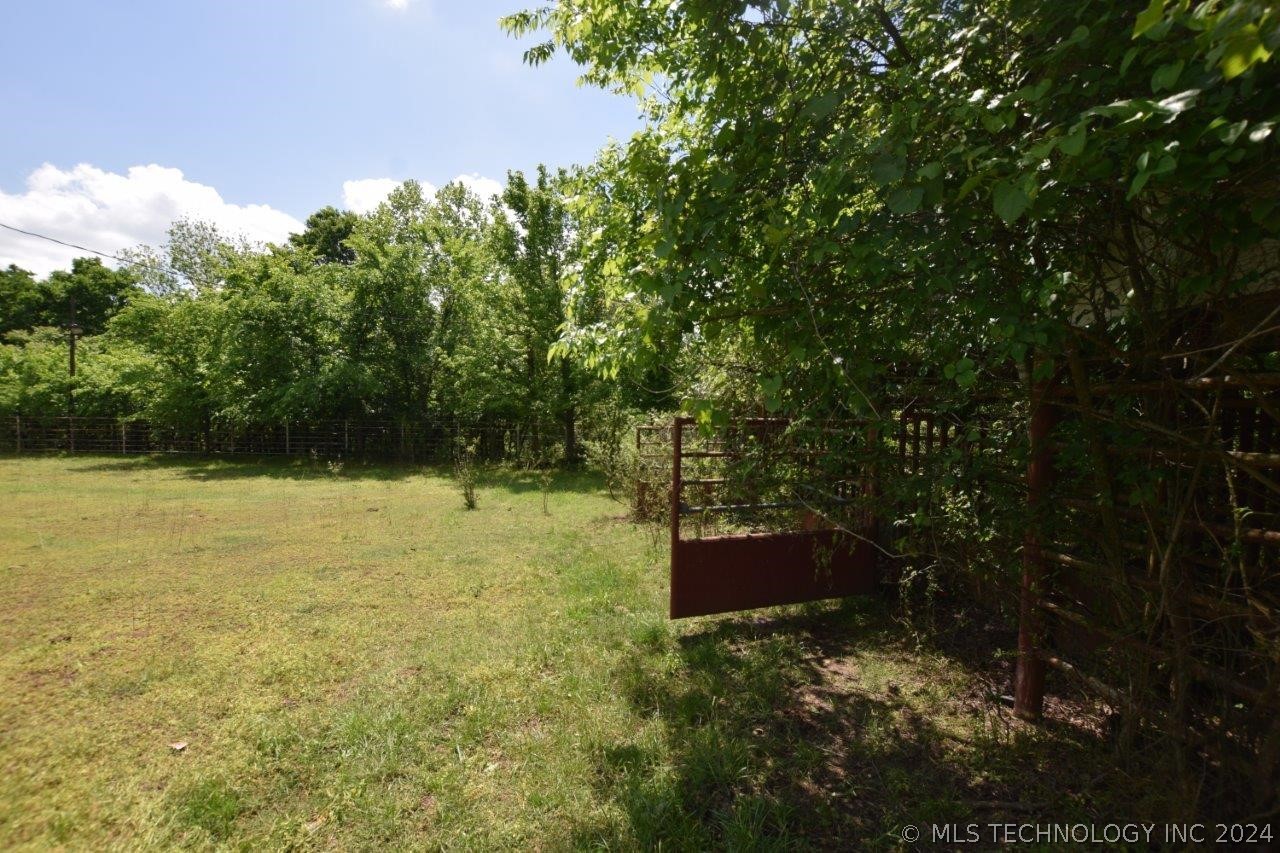 63125 S 4750 Road Property Photo 18