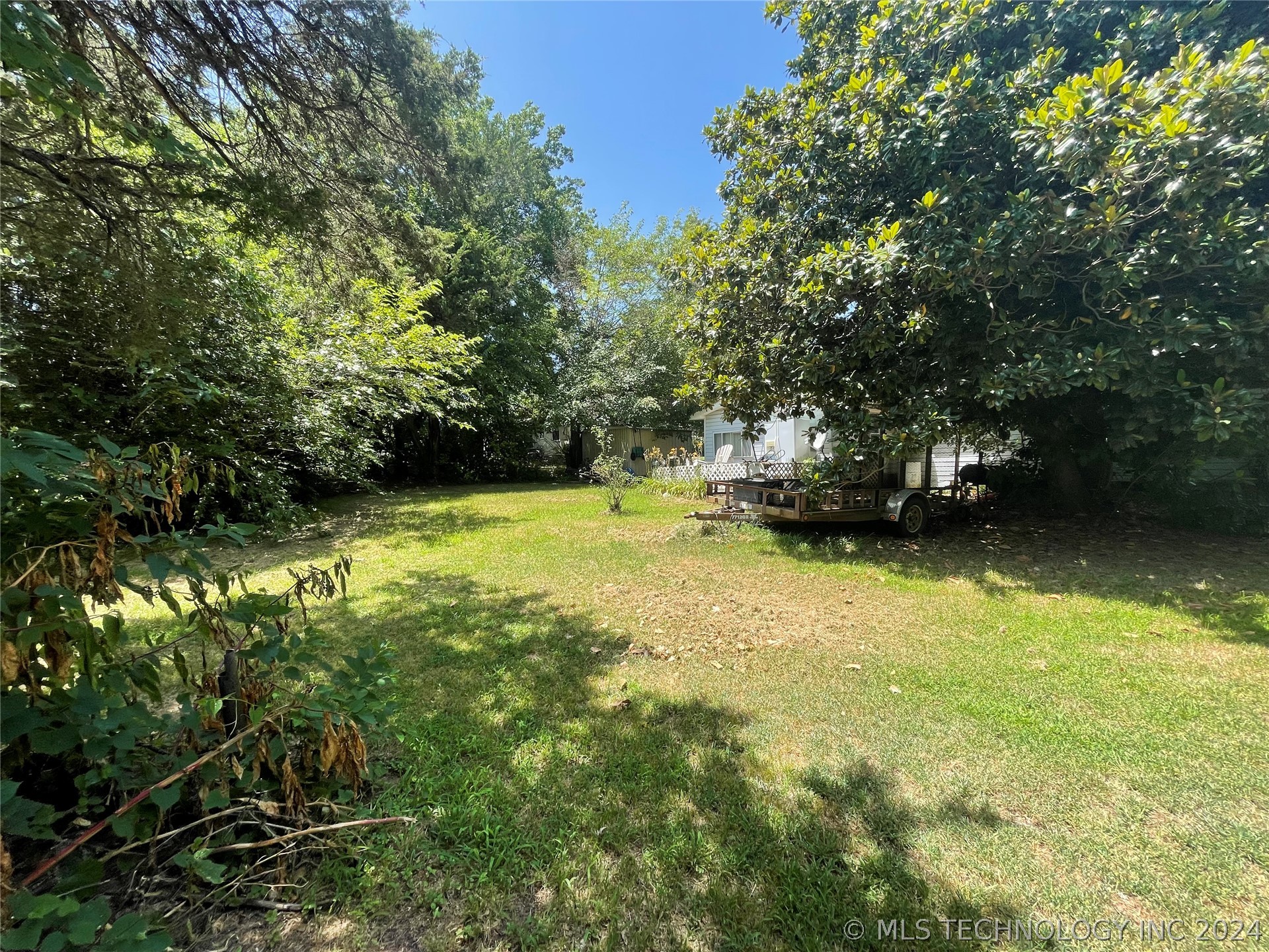 5827 Sandra Drive Property Photo 5