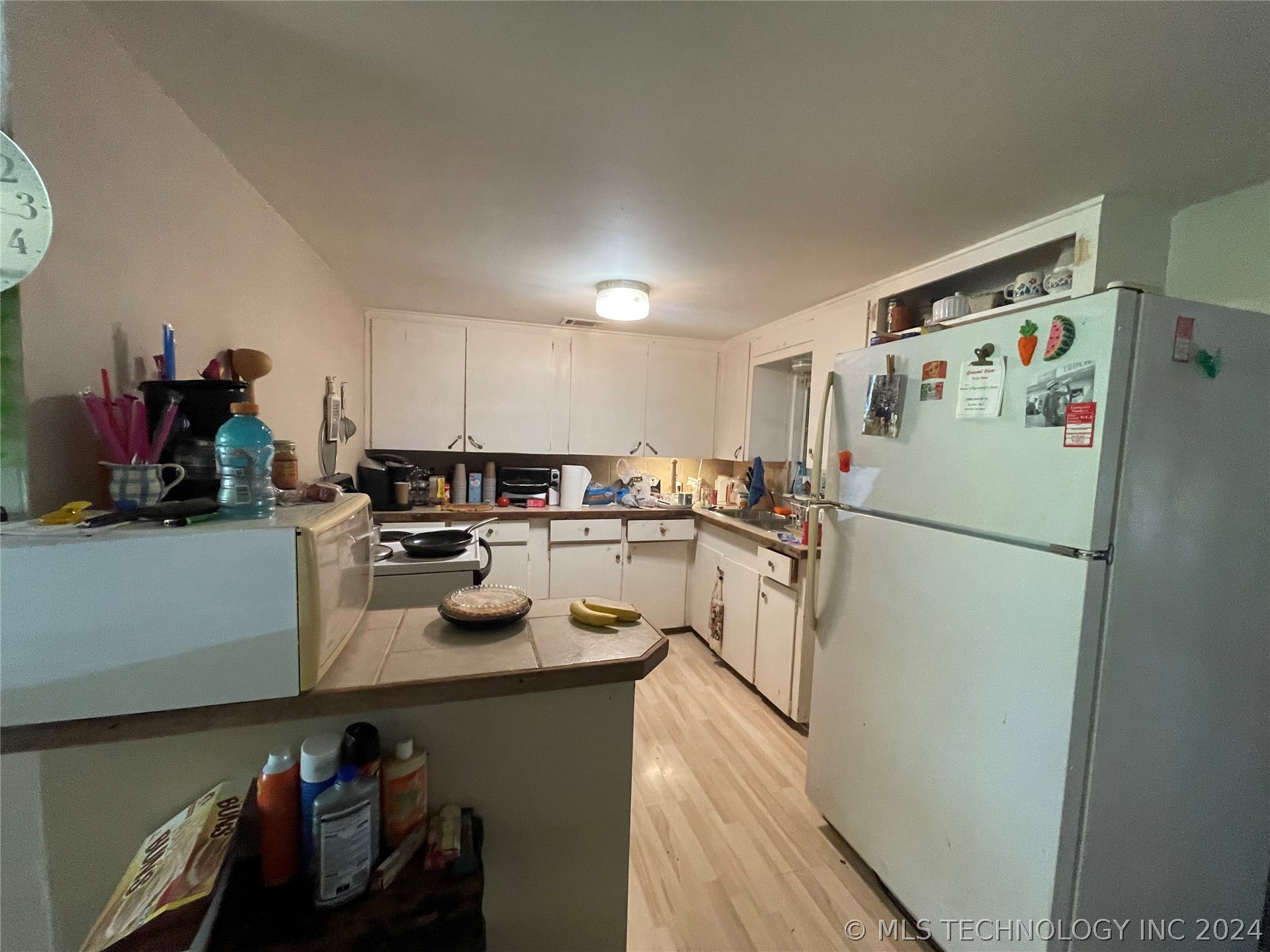 5827 Sandra Drive Property Photo 8