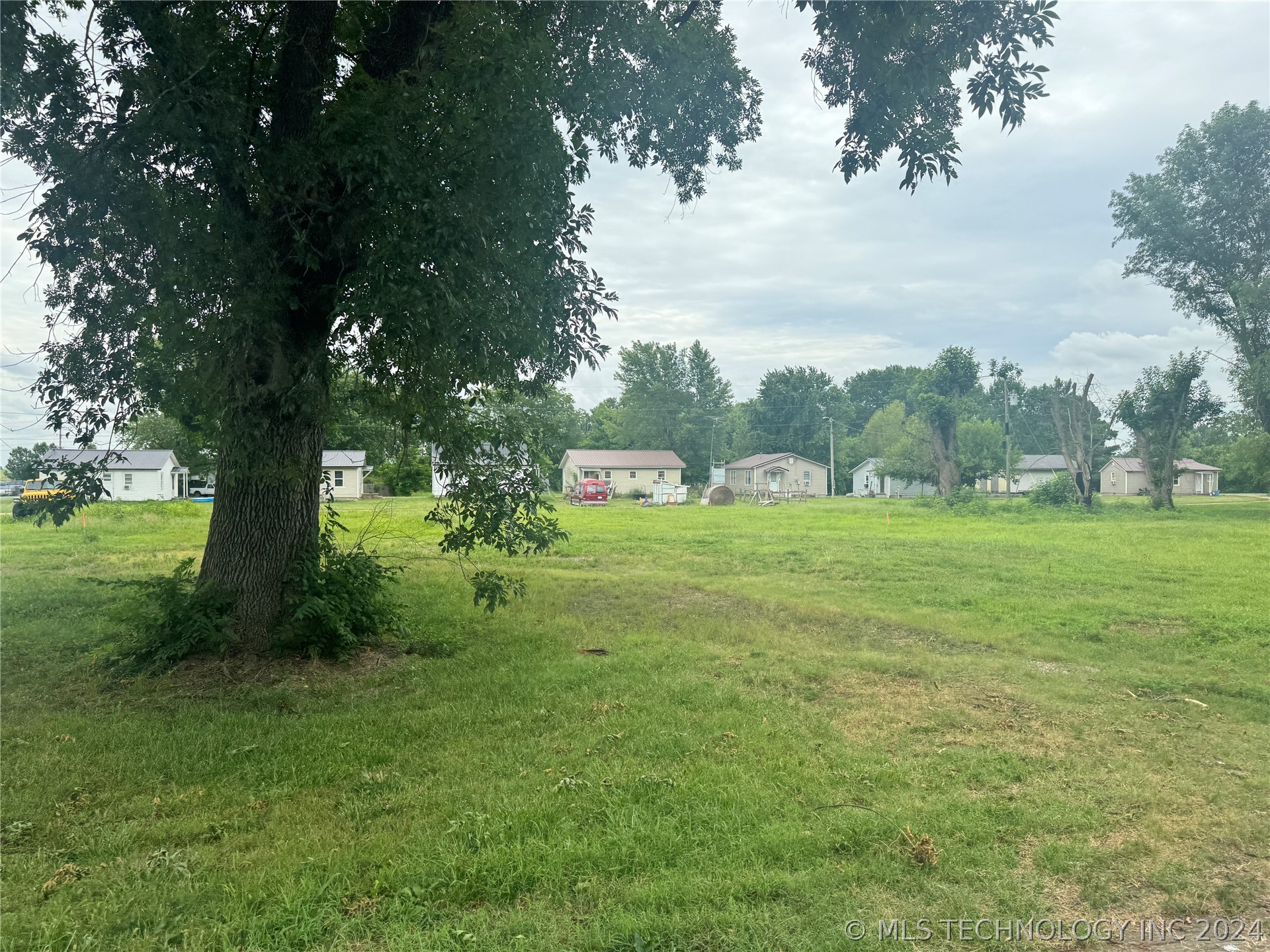 6 N Williams Street Property Photo 2