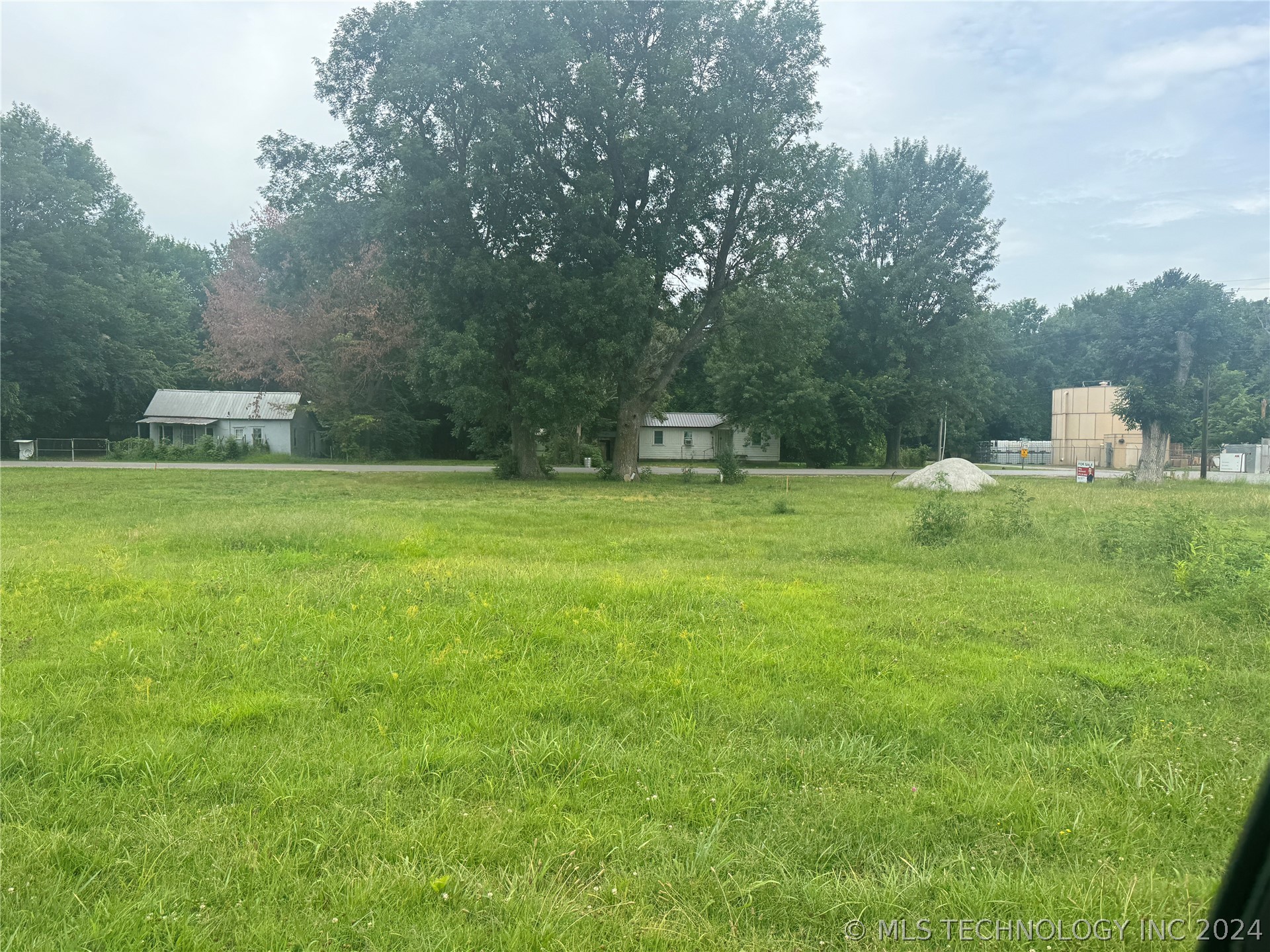 6 Cherry Street Property Photo 1