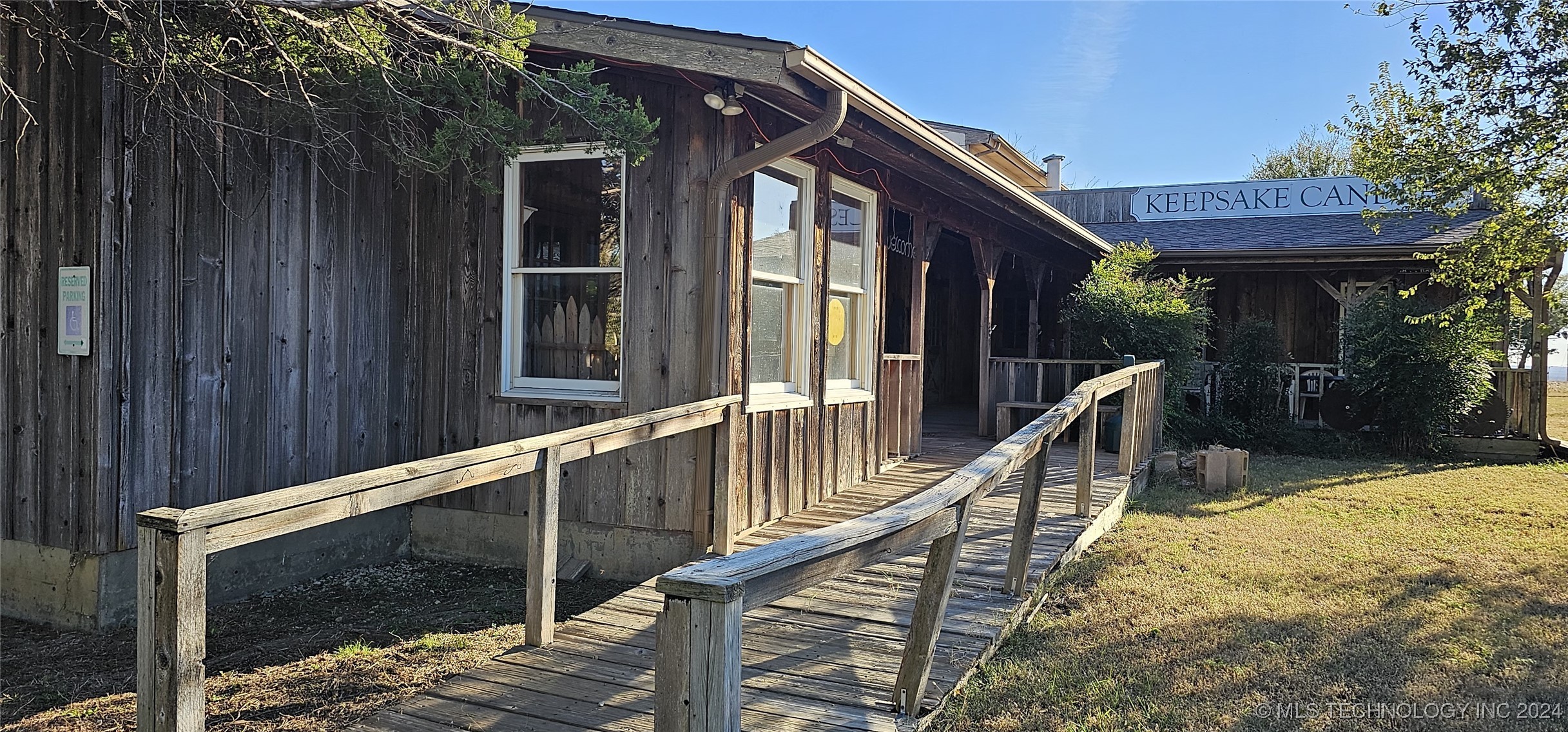 263 County Road 3022 Property Photo 3