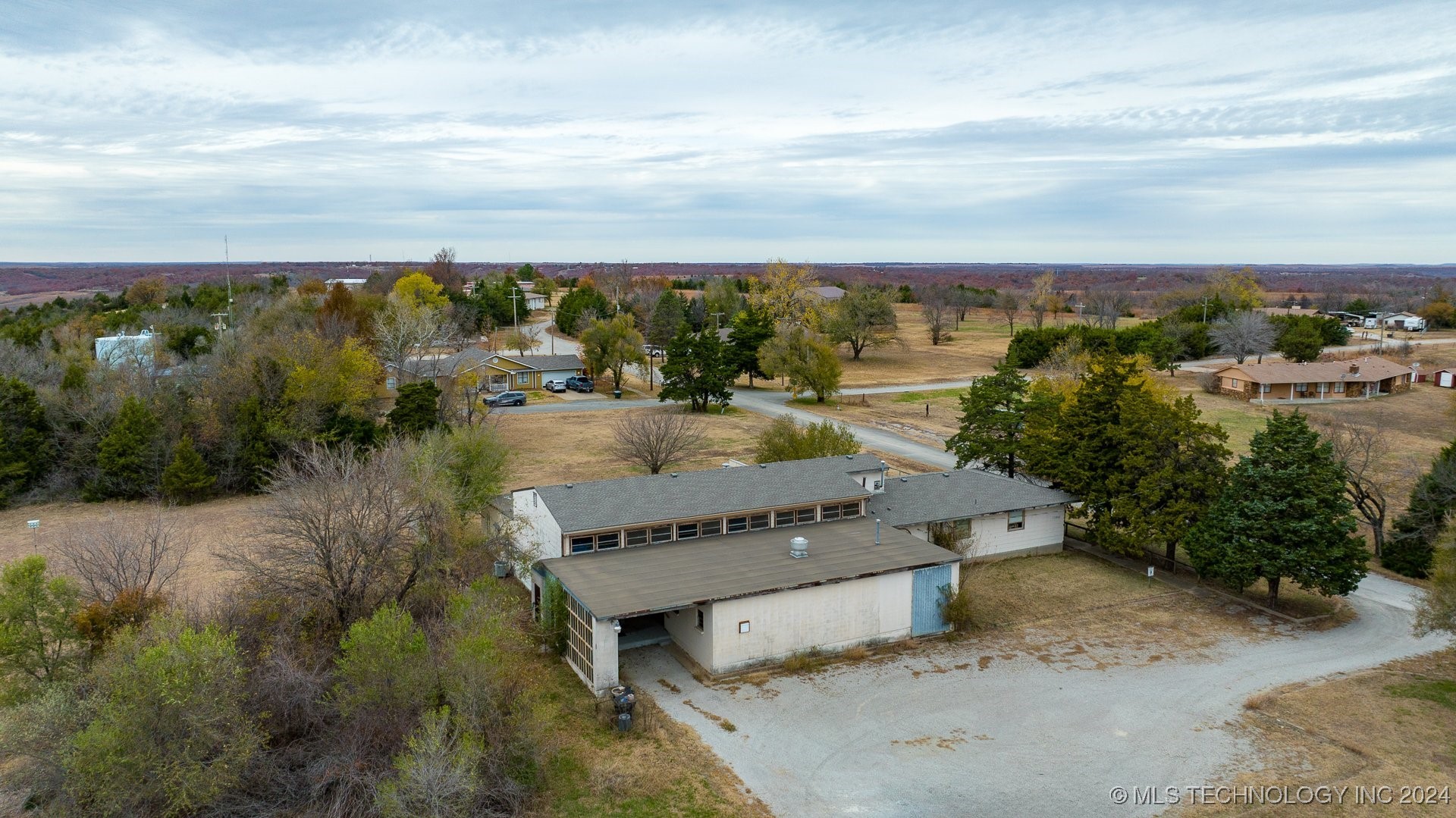 263 County Road 3022 Property Photo 12