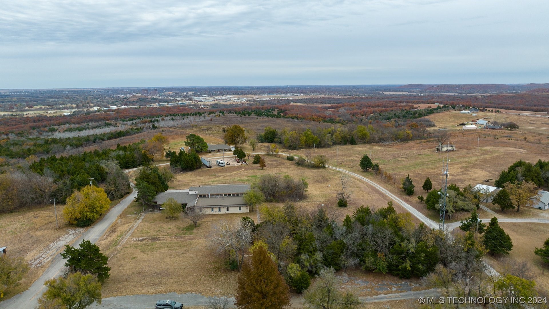 263 County Road 3022 Property Photo 16