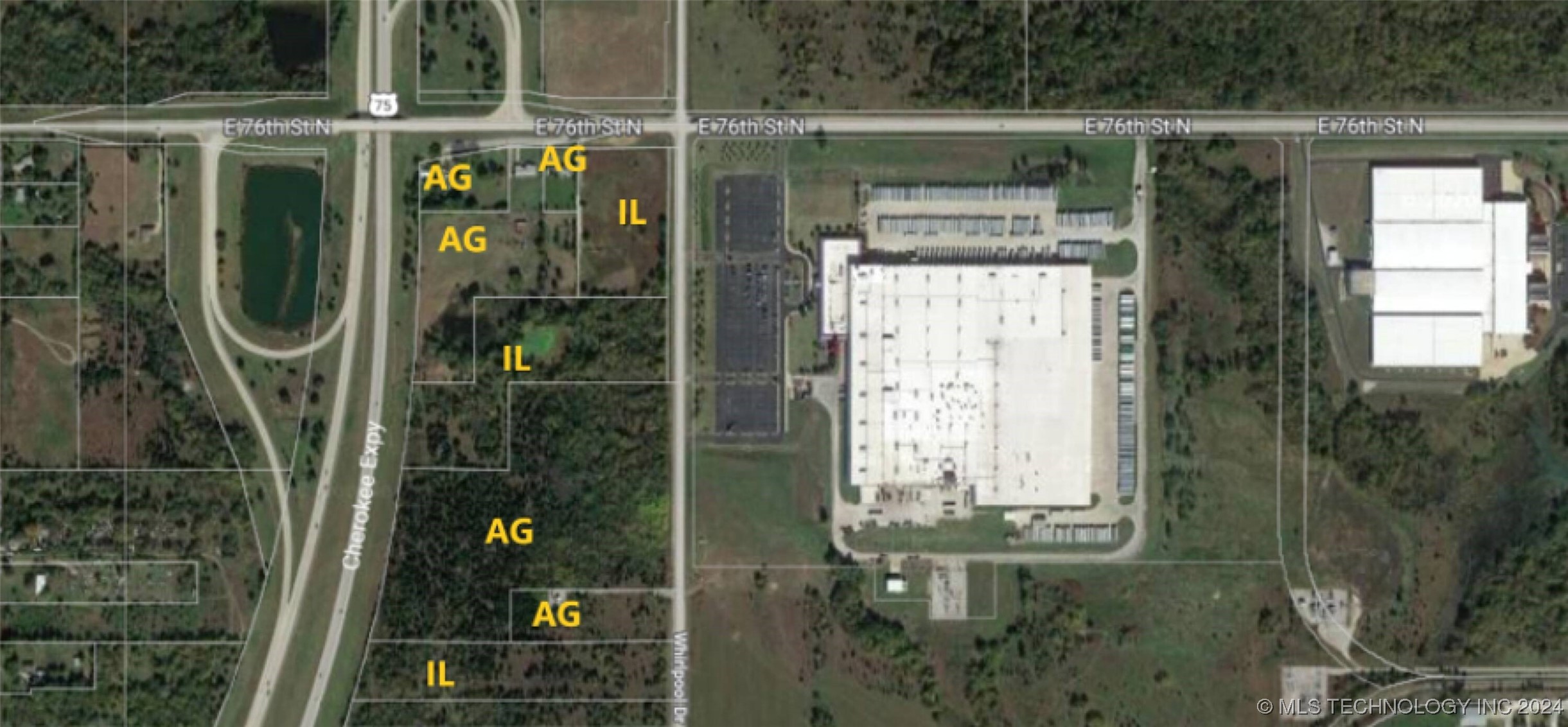 4812 E 76th Street Property Photo 1