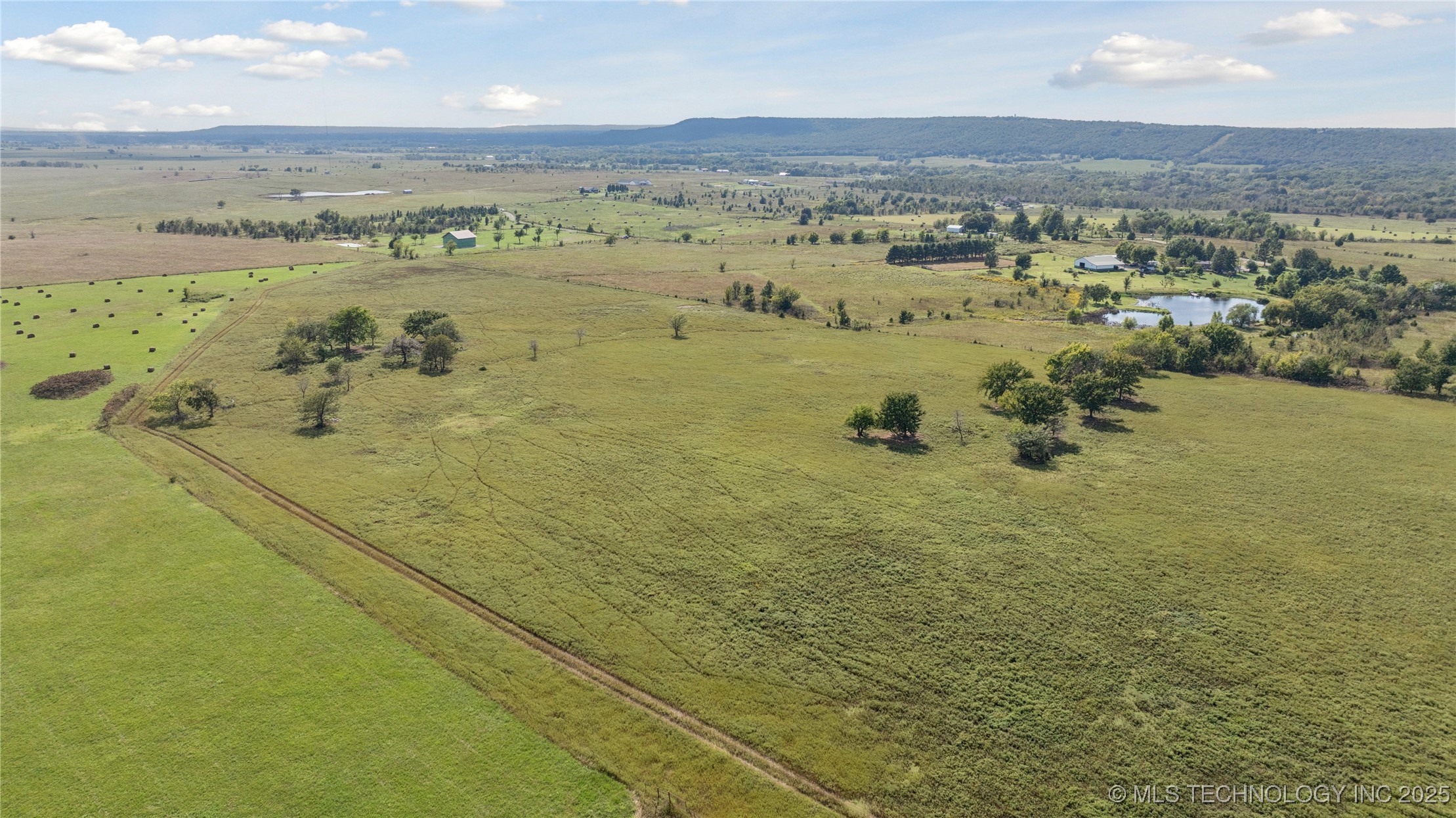002 Fulton Road Property Photo 9
