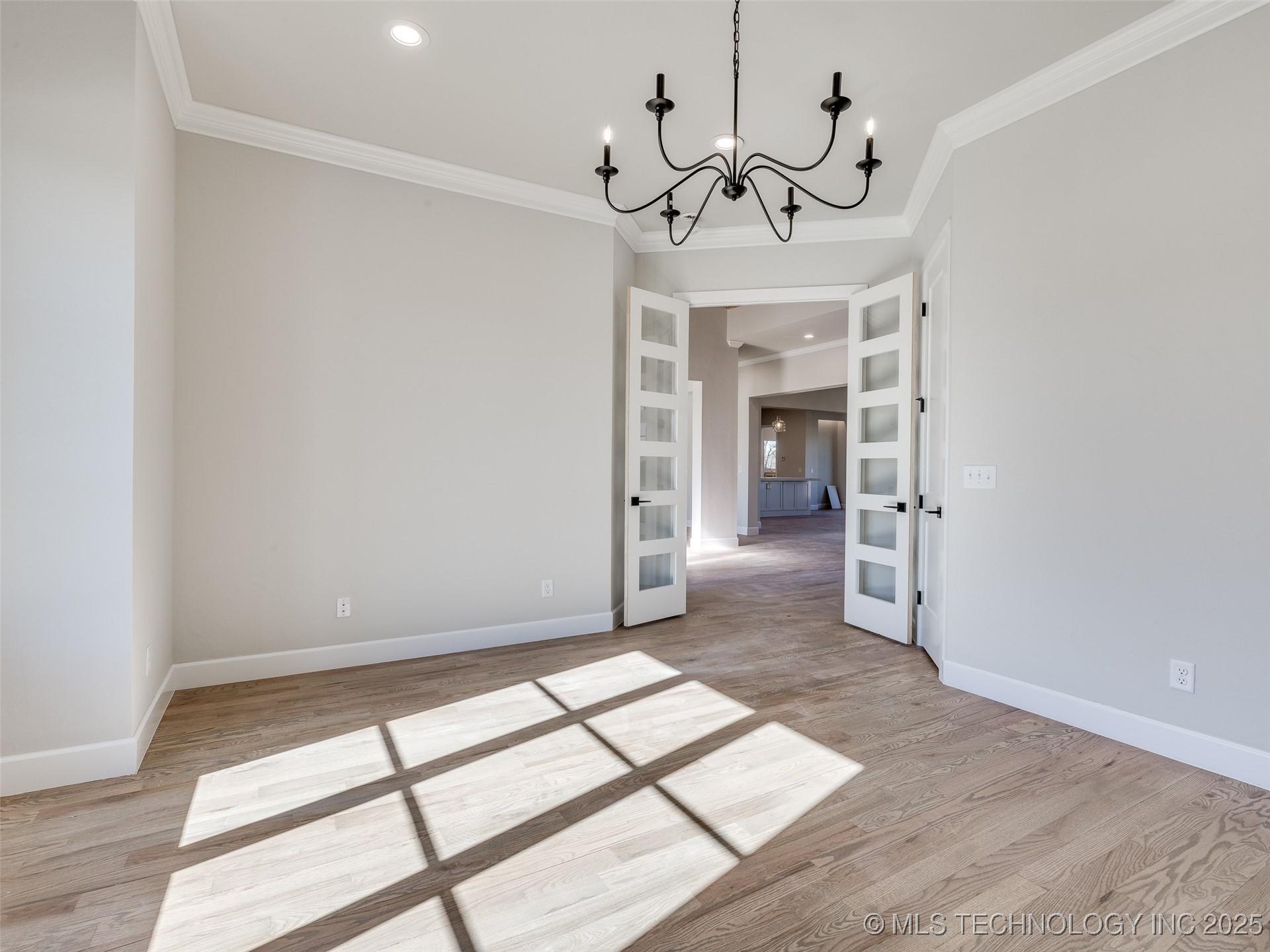 3211 E 169th Street S Property Photo 8