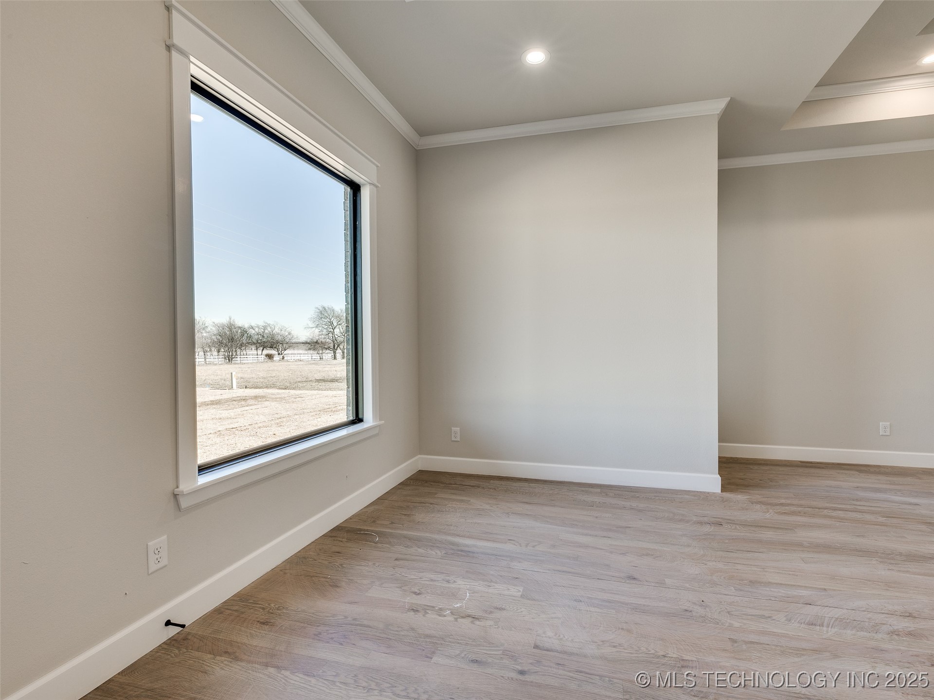 3211 E 169th Street S Property Photo 19