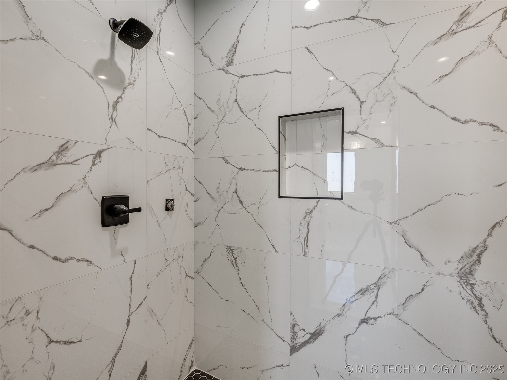 3211 E 169th Street S Property Photo 30