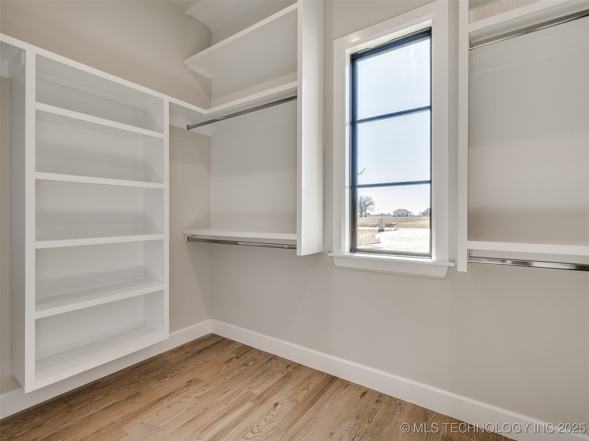 3211 E 169th Street S Property Photo 31