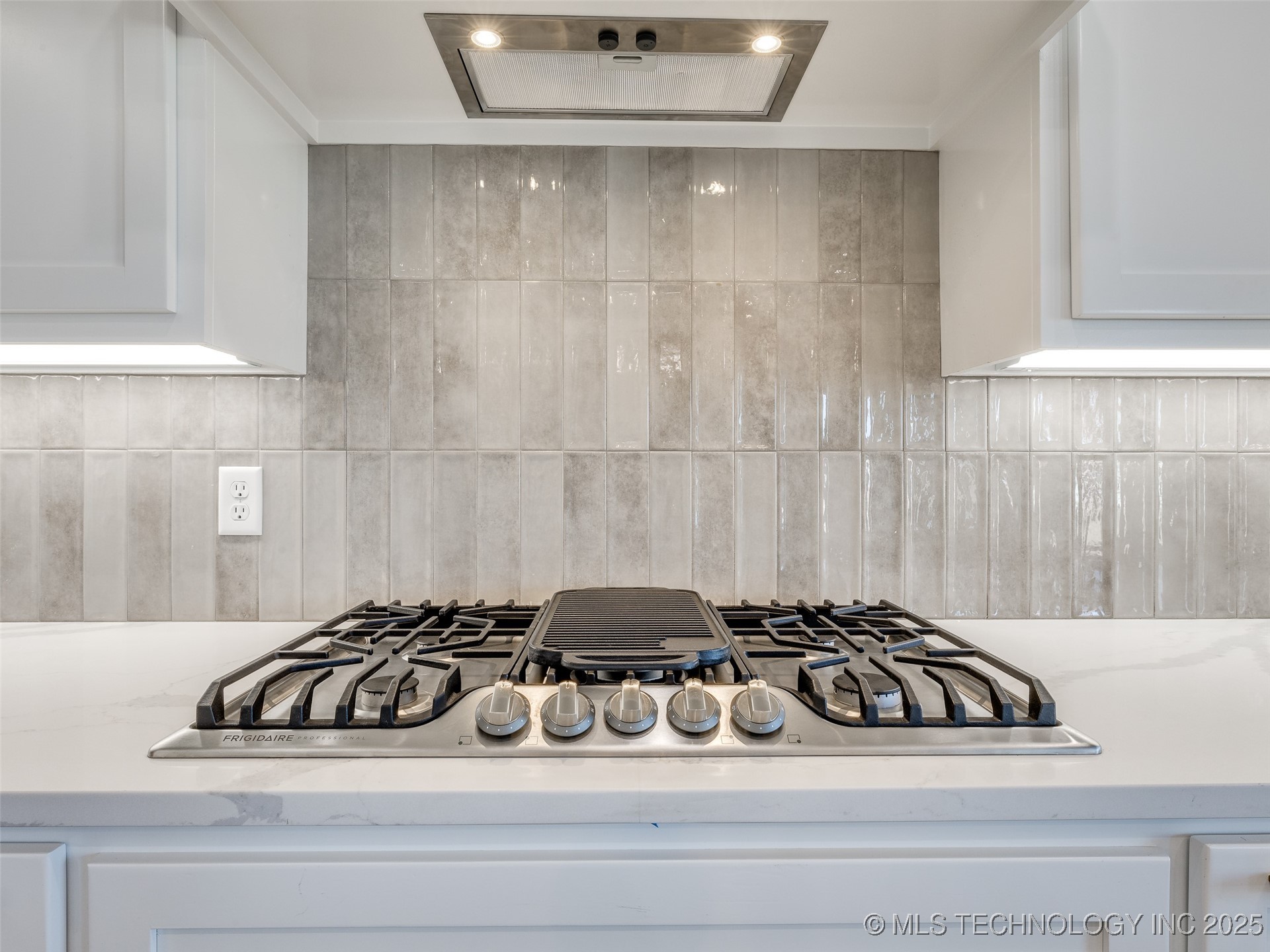 3211 E 169th Street S Property Photo 42