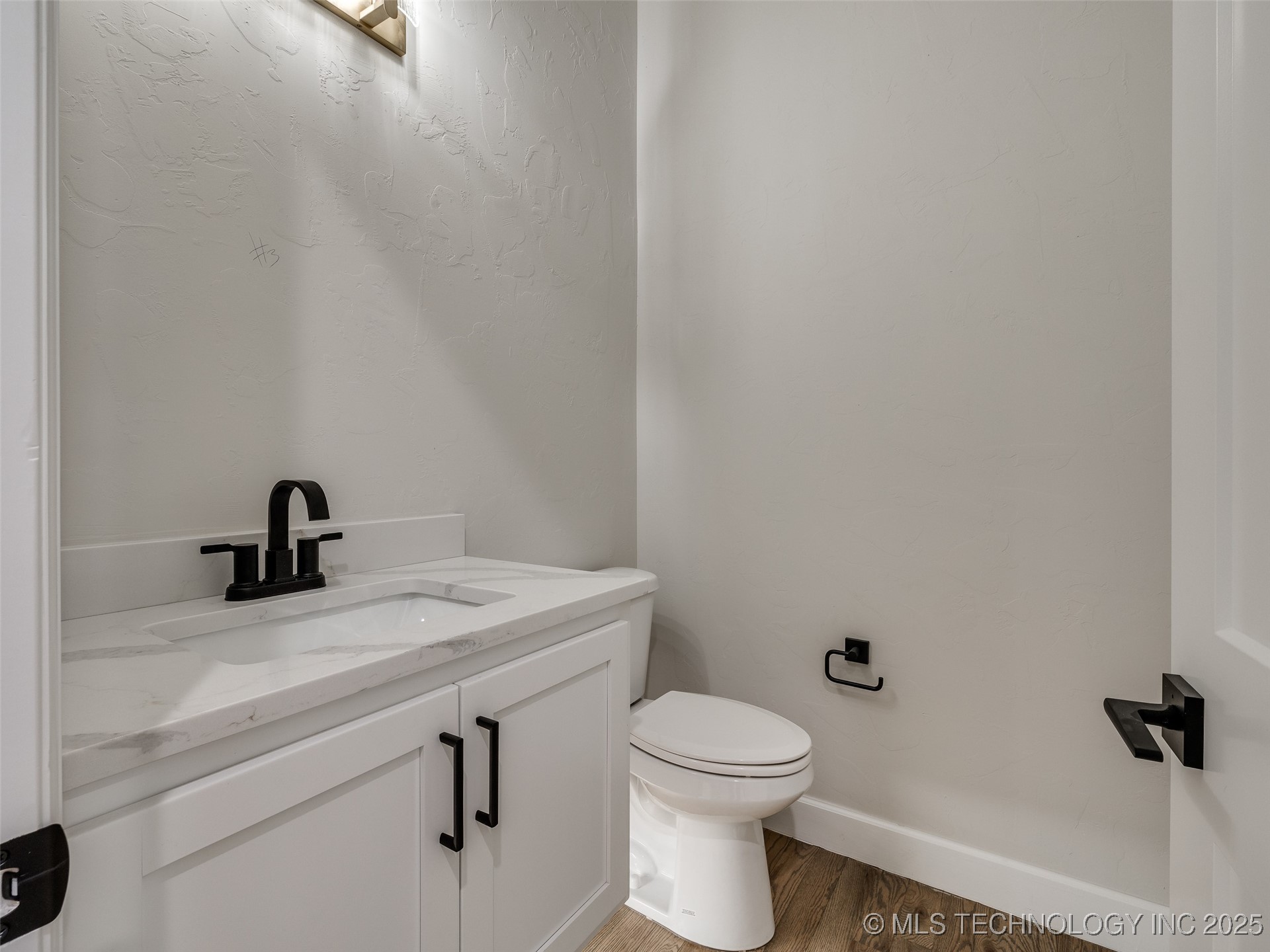 3211 E 169th Street S Property Photo 58