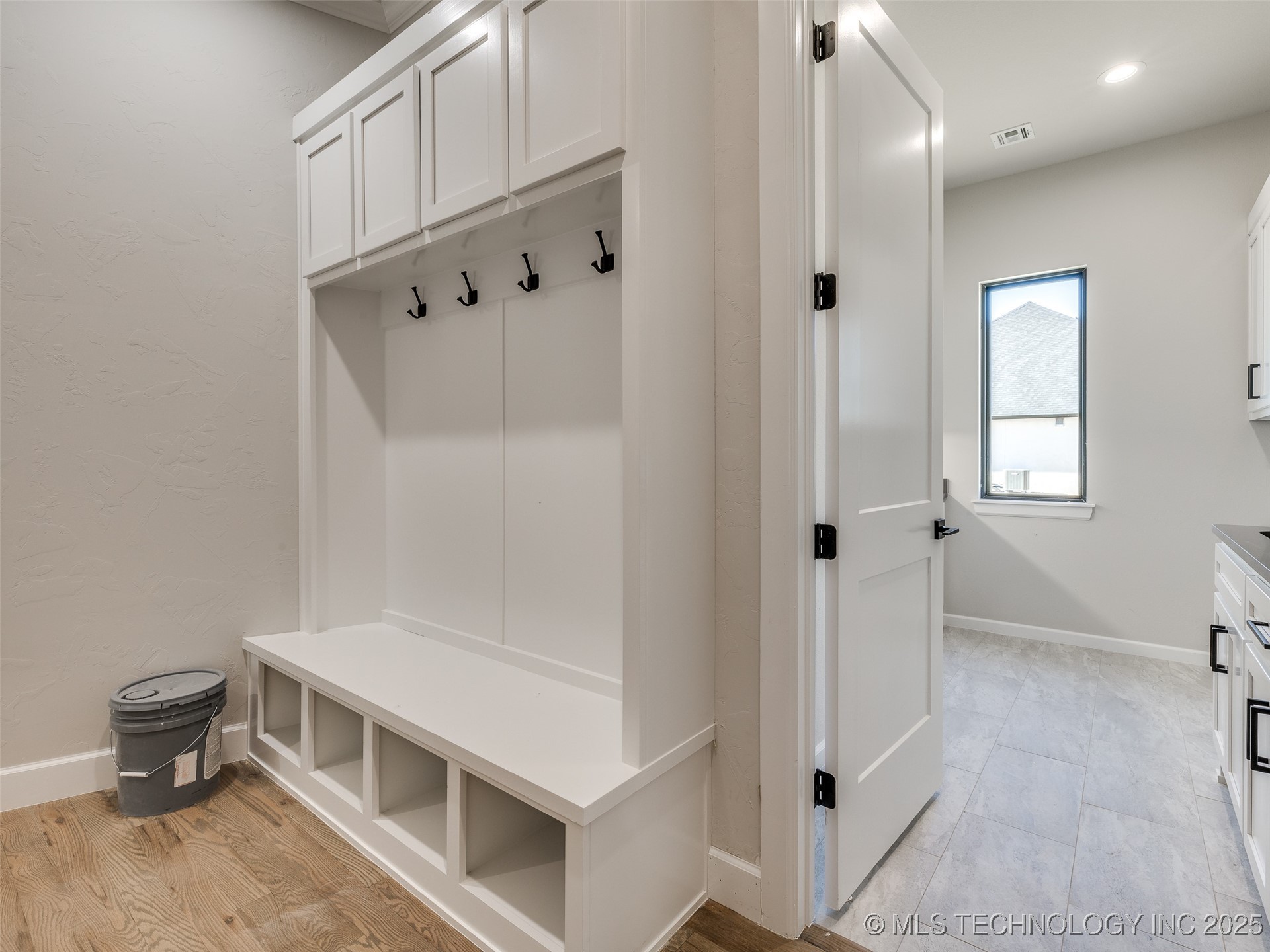 3211 E 169th Street S Property Photo 63