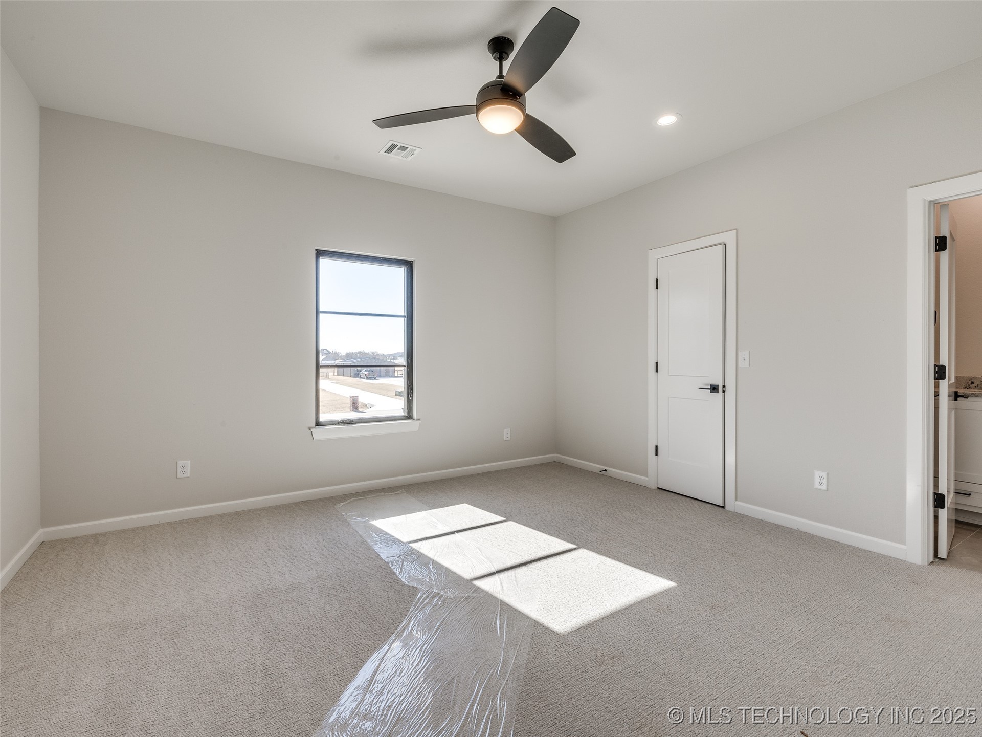 3211 E 169th Street S Property Photo 70