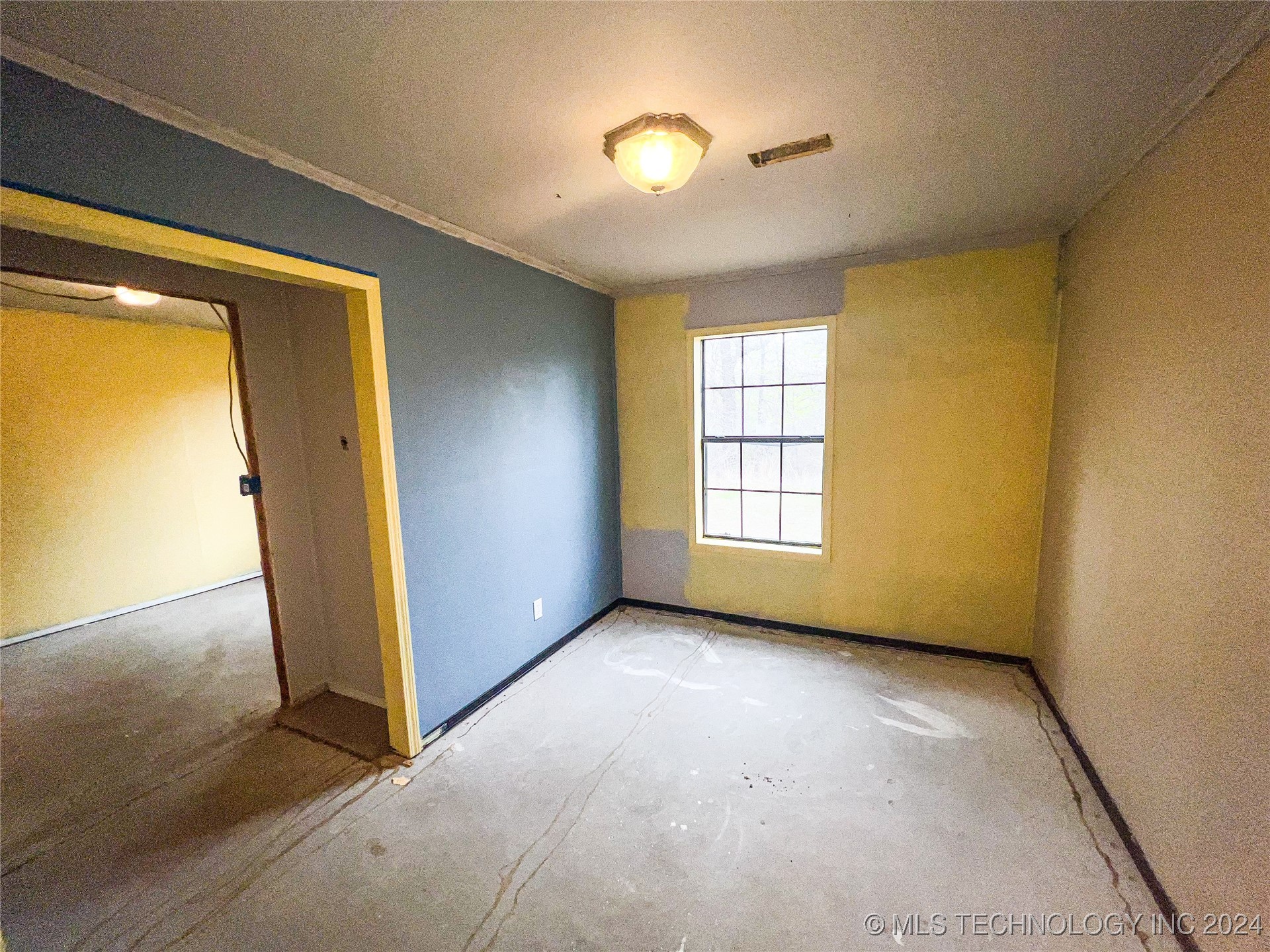 50538 W Hwy 33 Property Photo 9