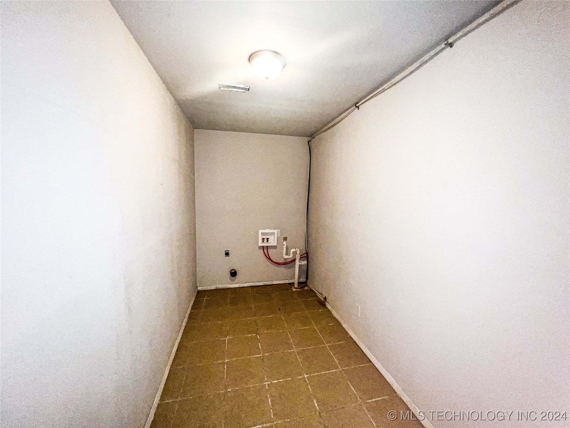 50538 W Hwy 33 Property Photo 10