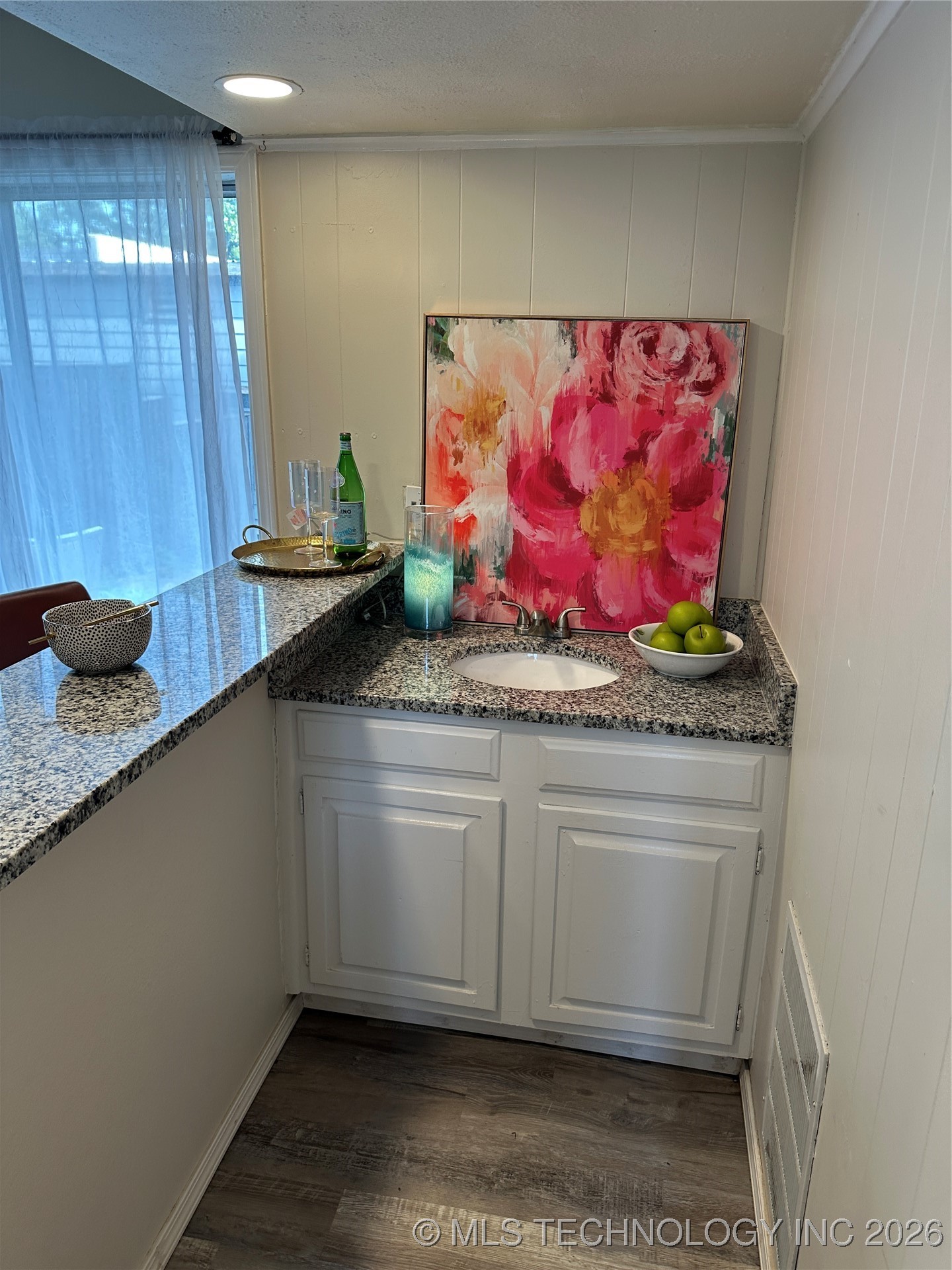 4812 E 68th Street 107 Property Photo 5