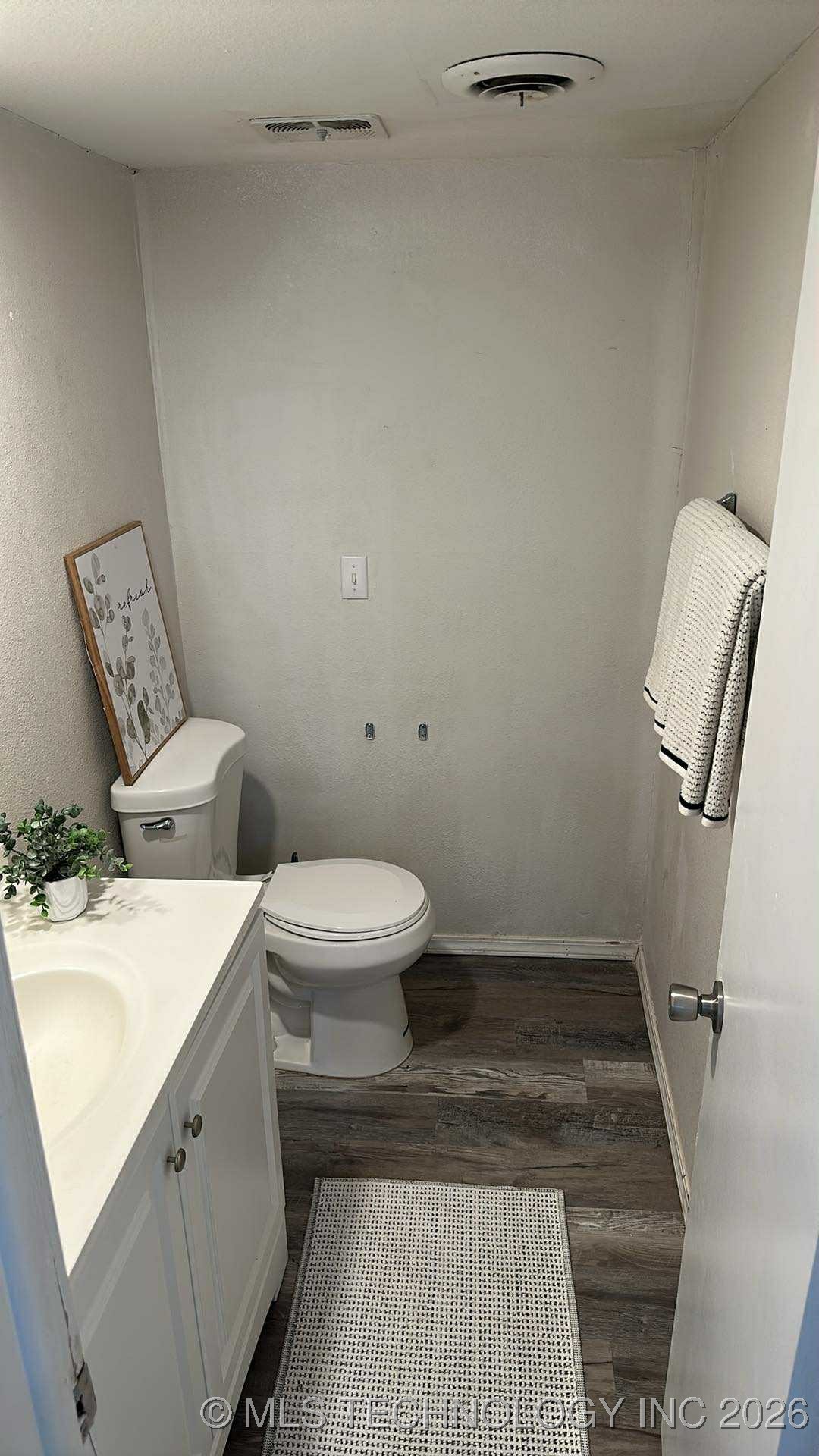 4812 E 68th Street 107 Property Photo 14