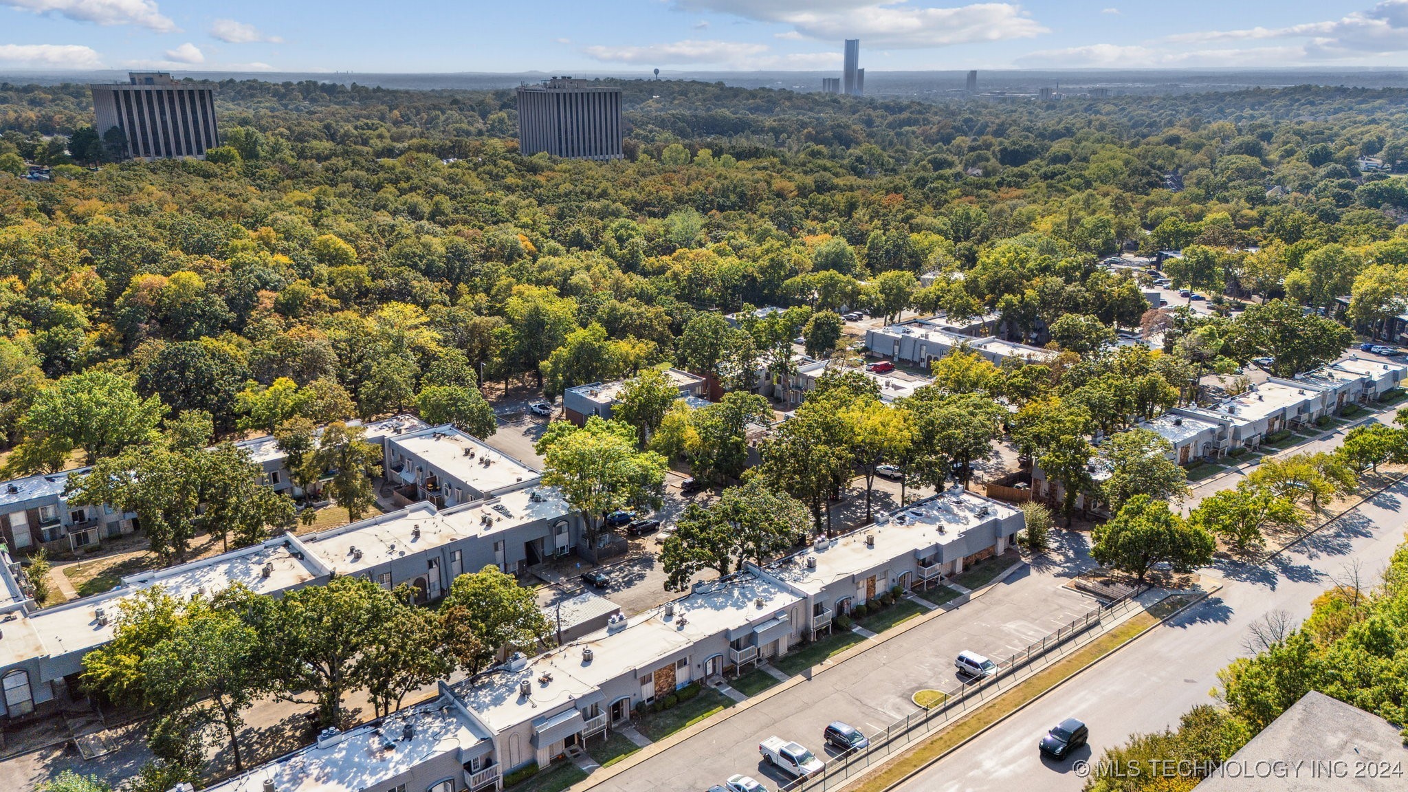 4812 E 68th Street 107 Property Photo 21