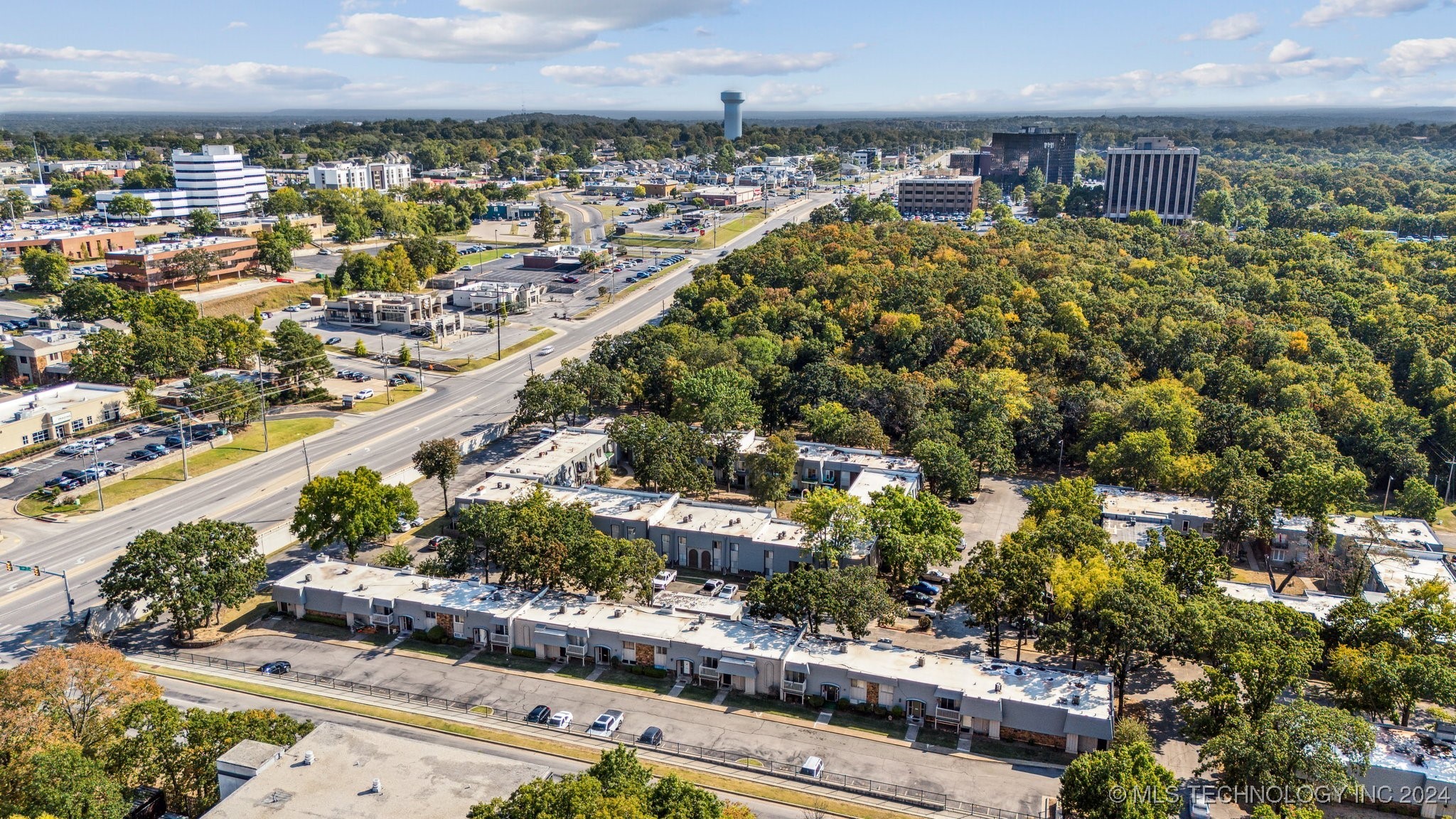 4812 E 68th Street 107 Property Photo 22