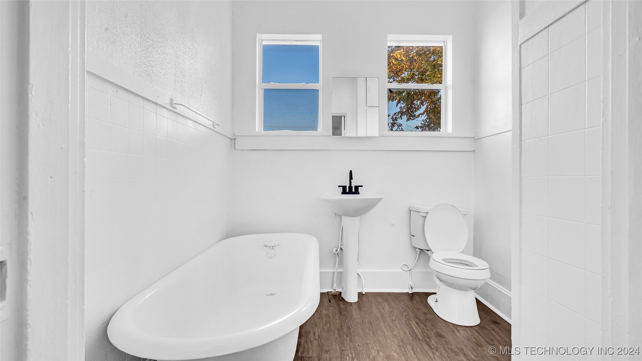 1206 Bixby Street Property Photo 12