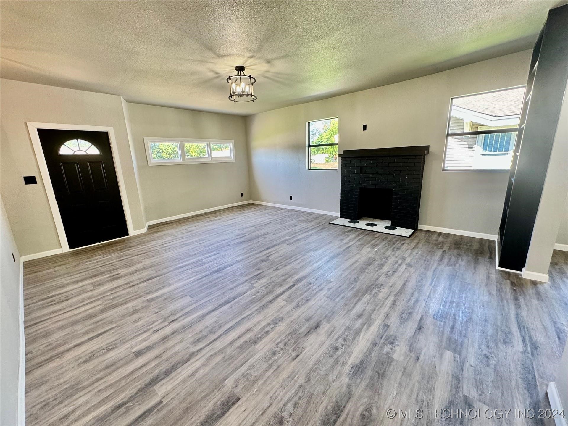 1206 Bixby Street Property Photo 37