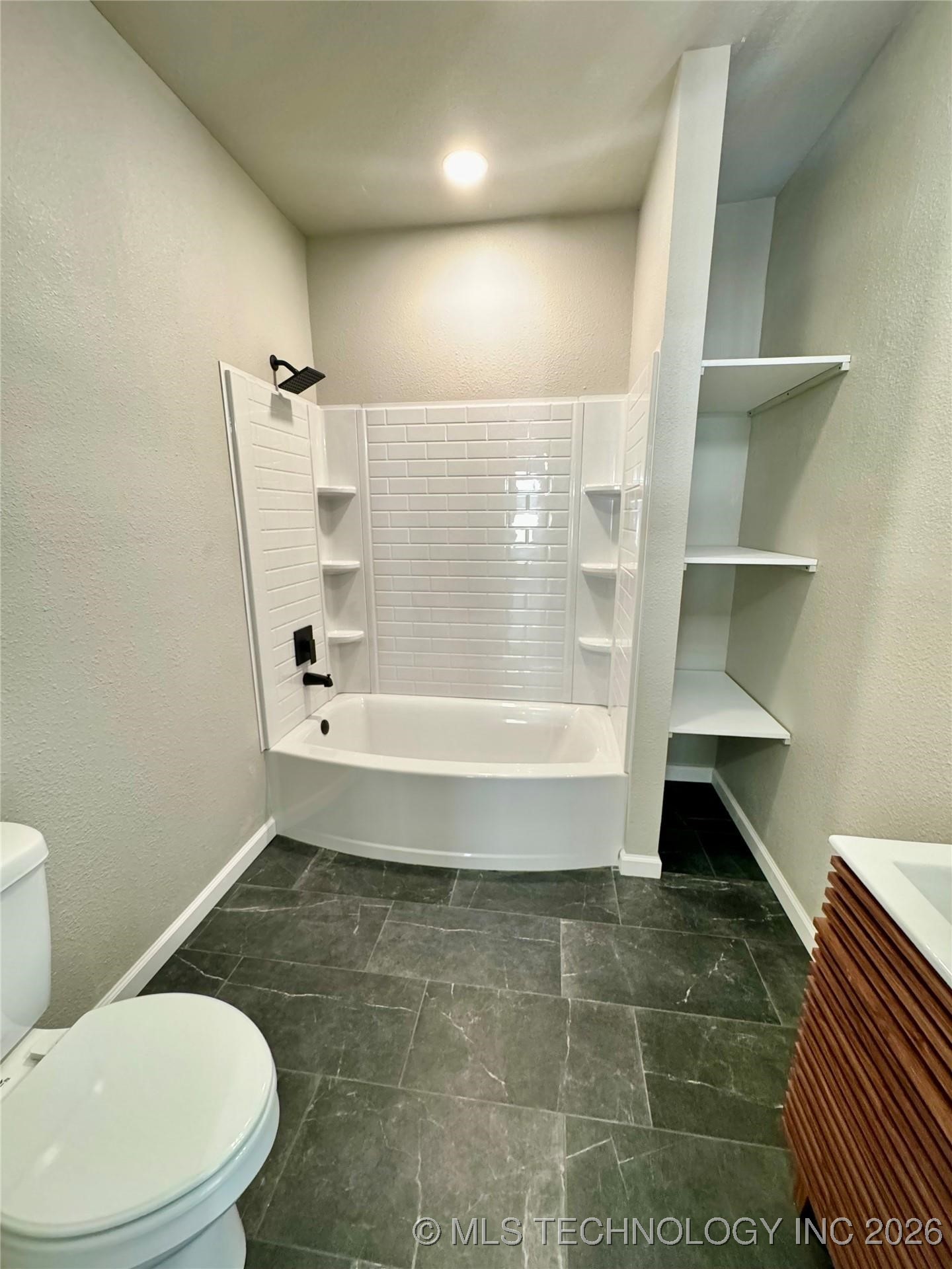 1206 Bixby Street Property Photo 39