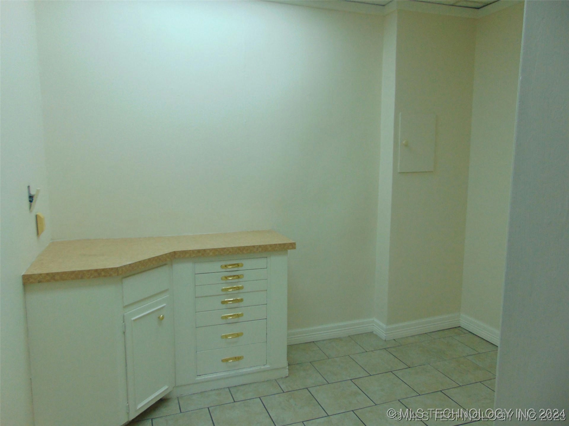 1110 Nw K Street Property Photo 2