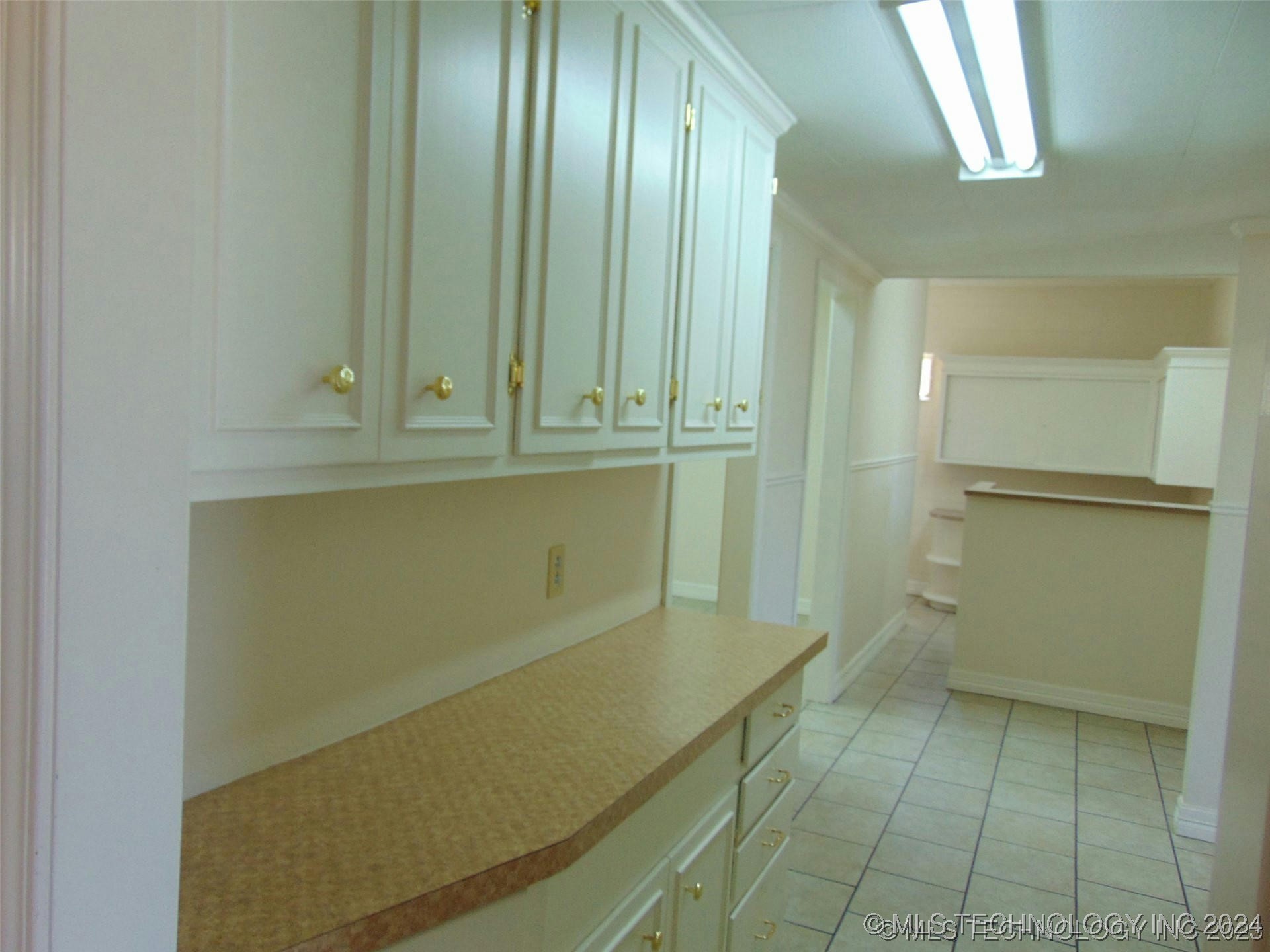 1110 Nw K Street Property Photo 7