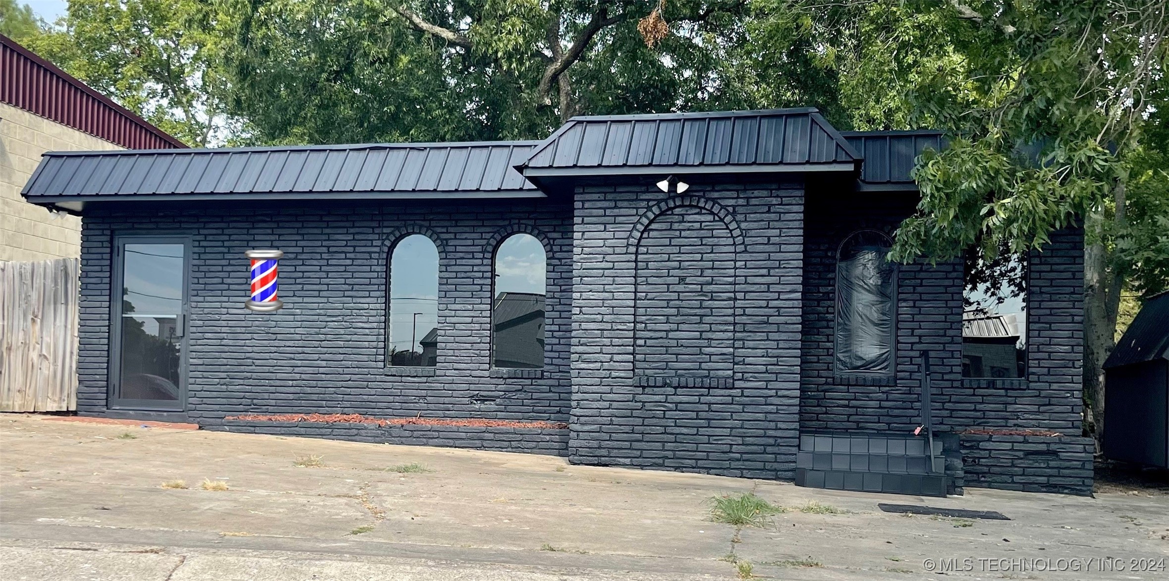 1110 Nw K Street Property Photo 17