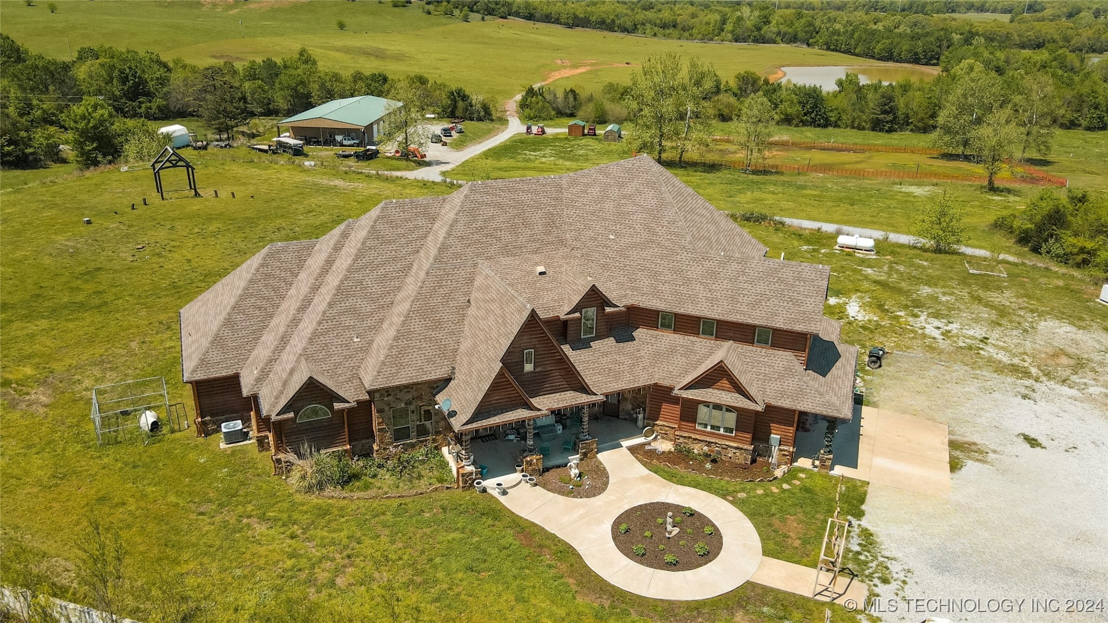 12246 Ne 120th Road Property Photo 2