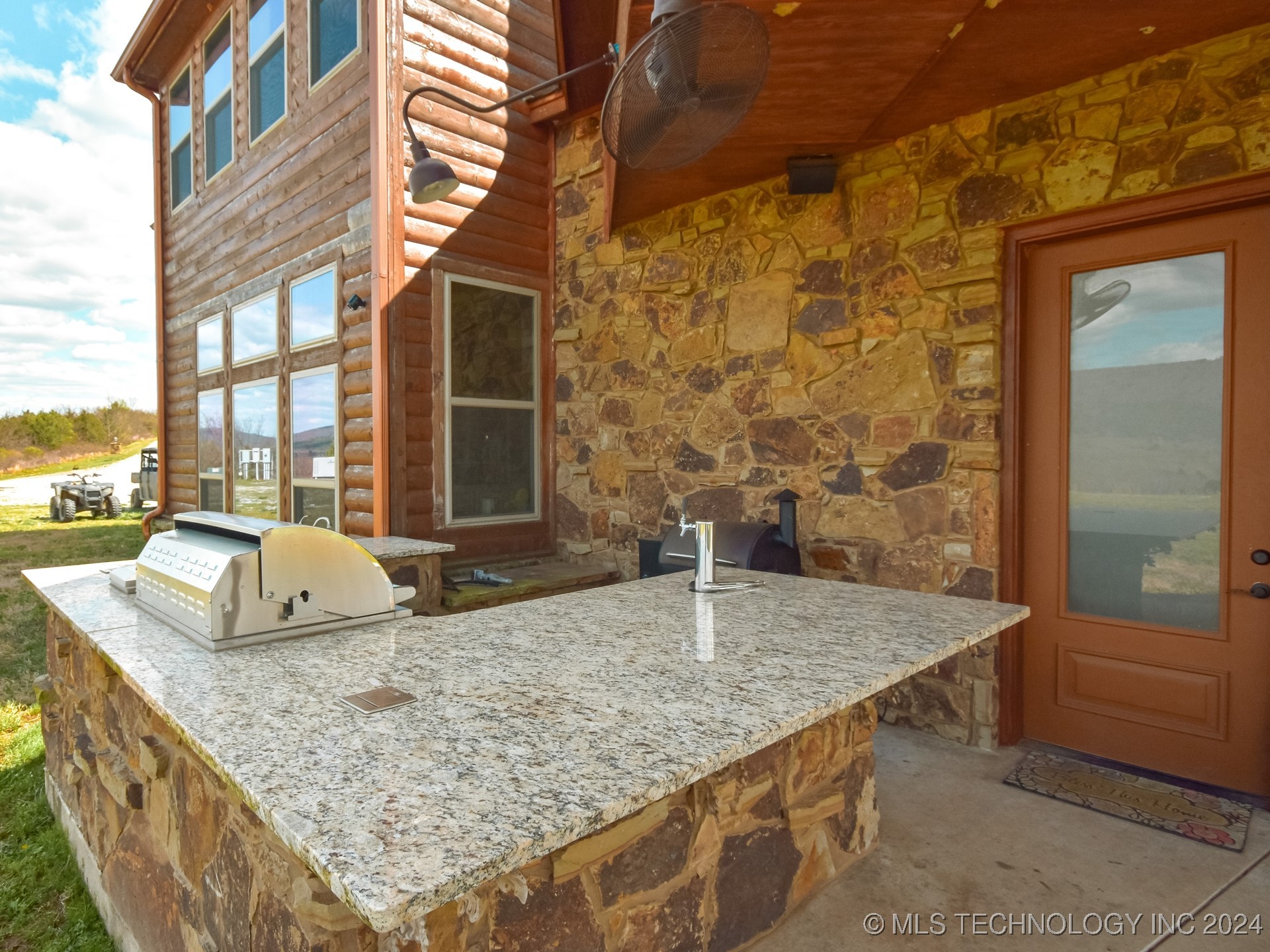 12246 Ne 120th Road Property Photo 6