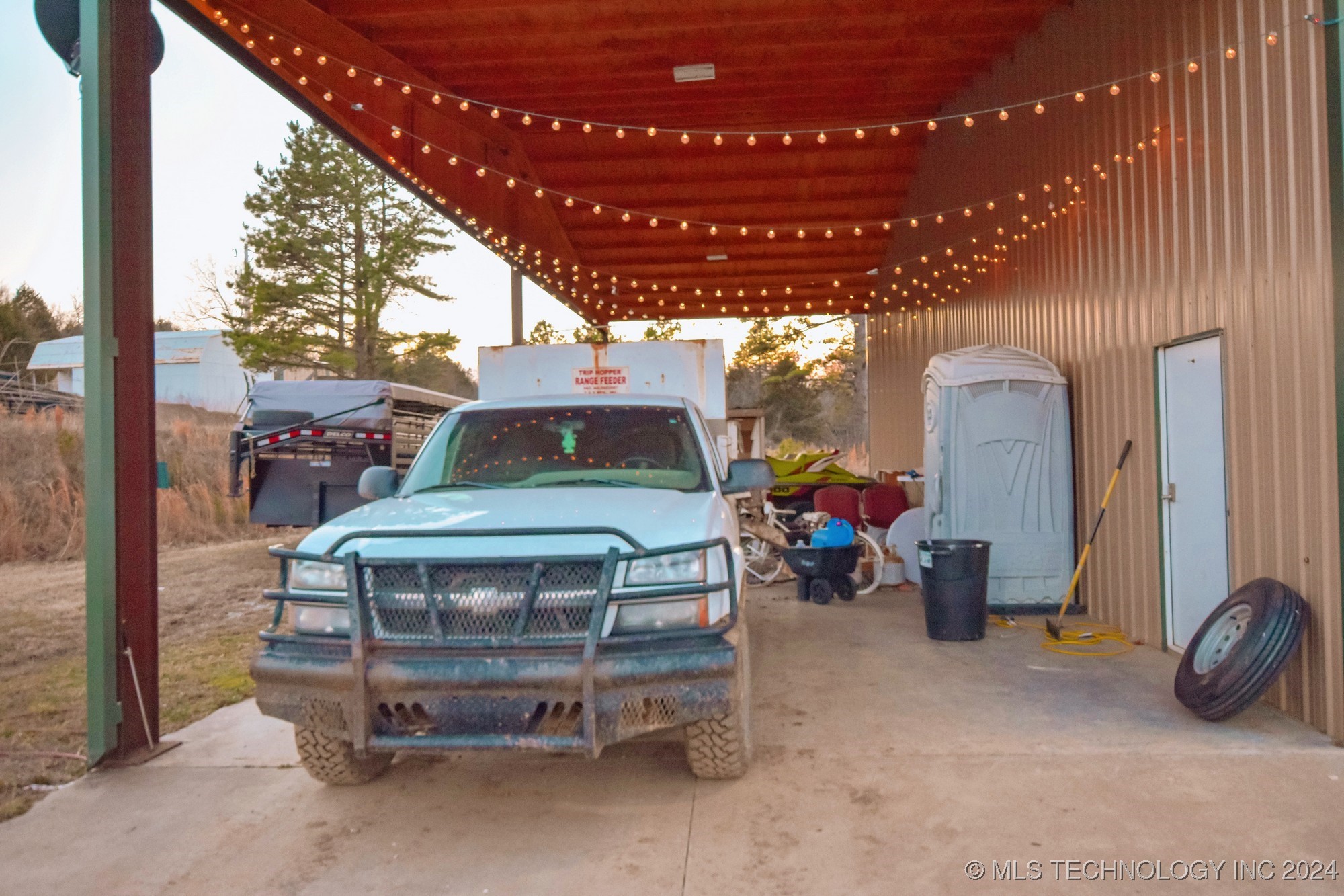 Ne 120th Road Property Photo 7