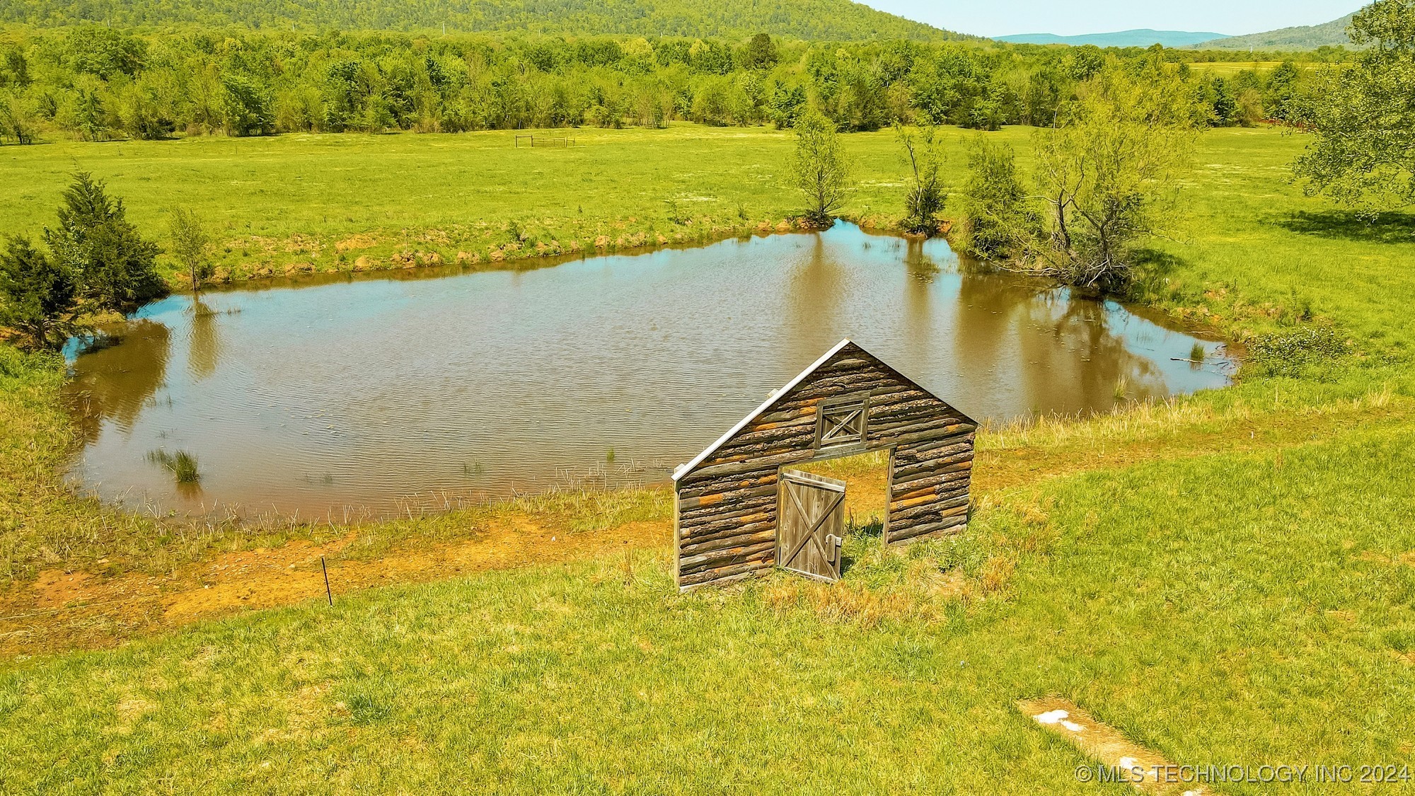 Ne 120th Road Property Photo 13