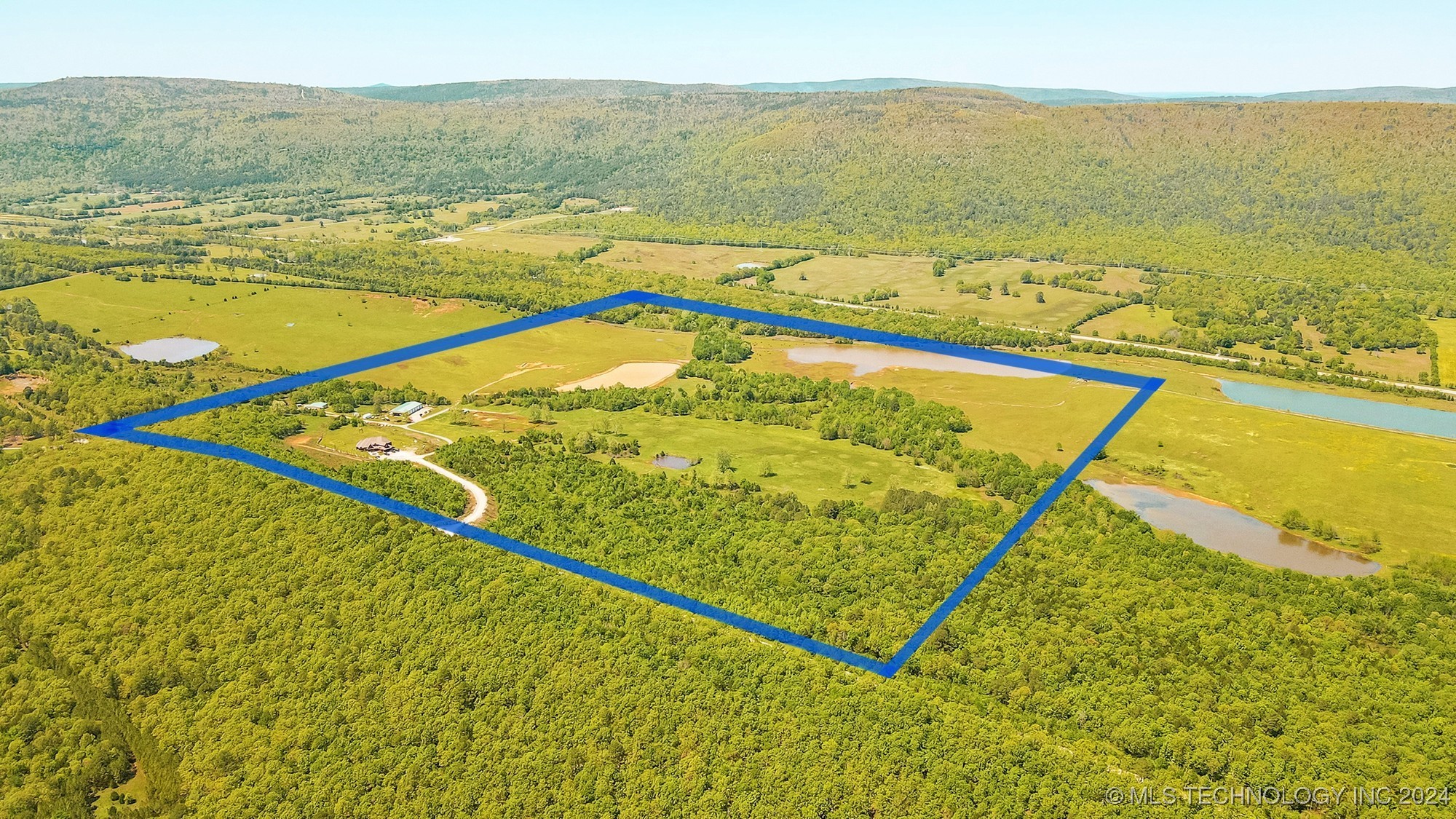 Ne 120th Road Property Photo 18