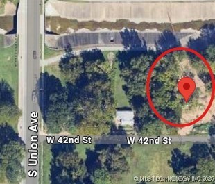 1501 W 42nd Street Property Photo 1