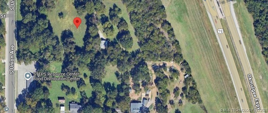 1502 W 42nd Street Property Photo 2