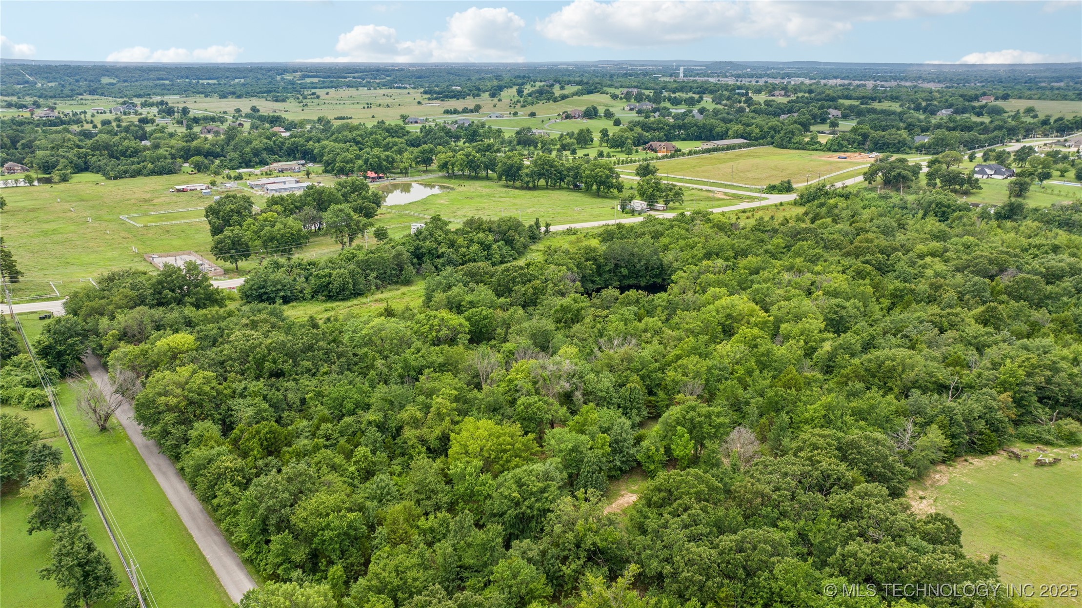 E 131st Street Property Photo 10