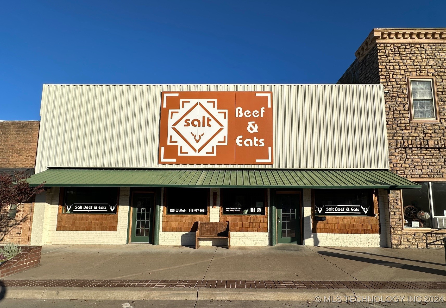 127 Main Street Property Photo 1