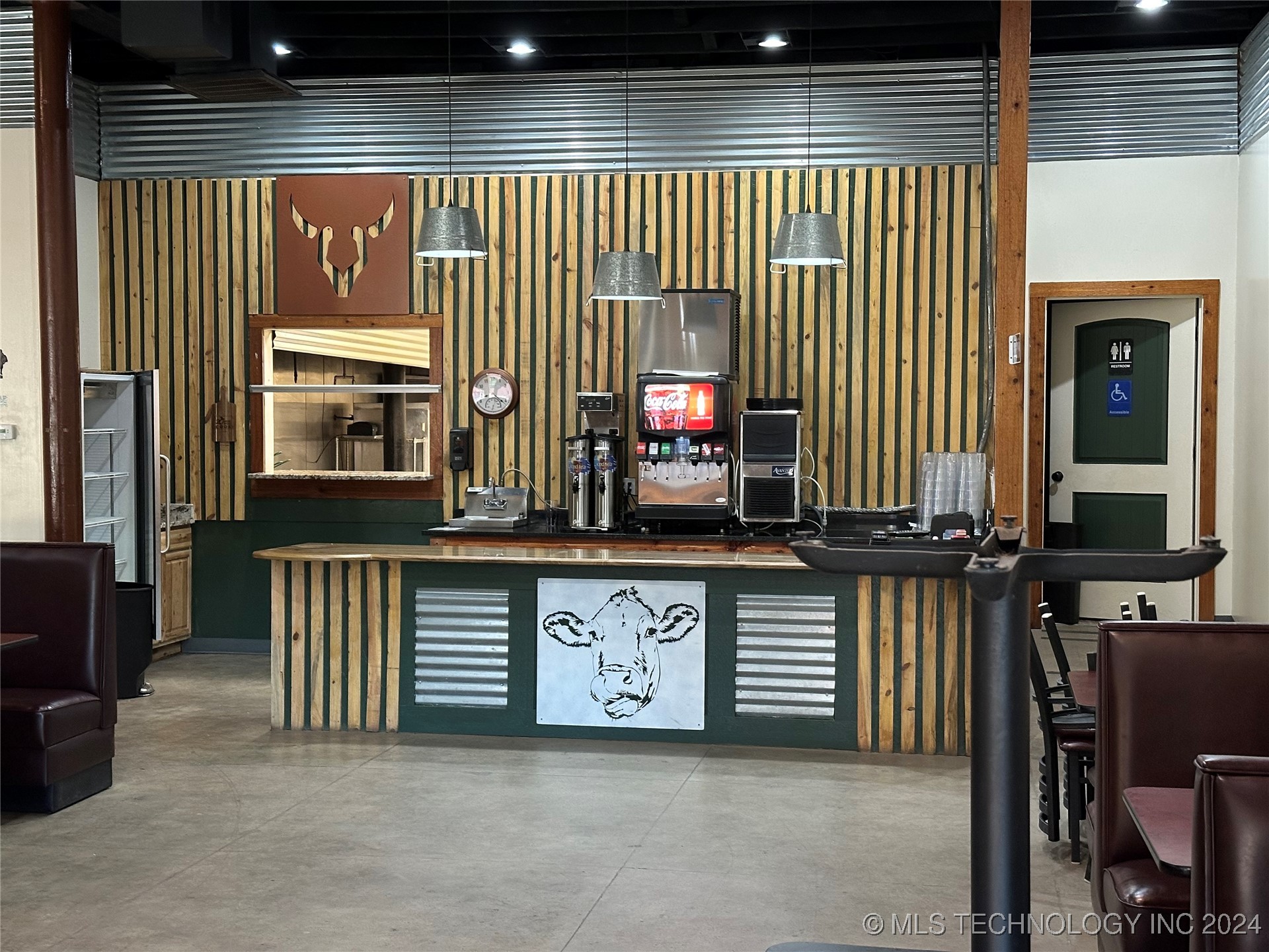 127 Main Street Property Photo 7