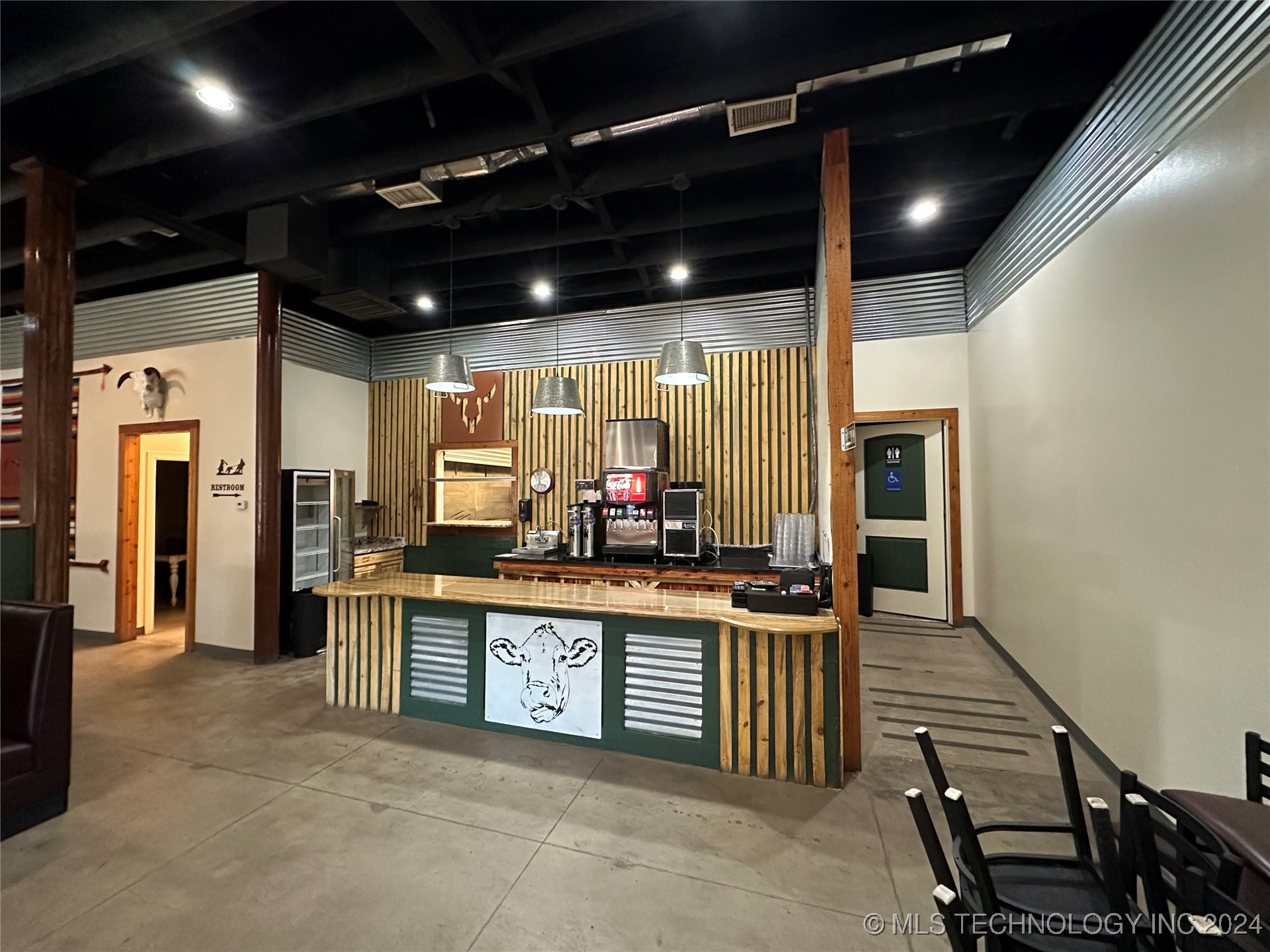 127 Main Street Property Photo 8