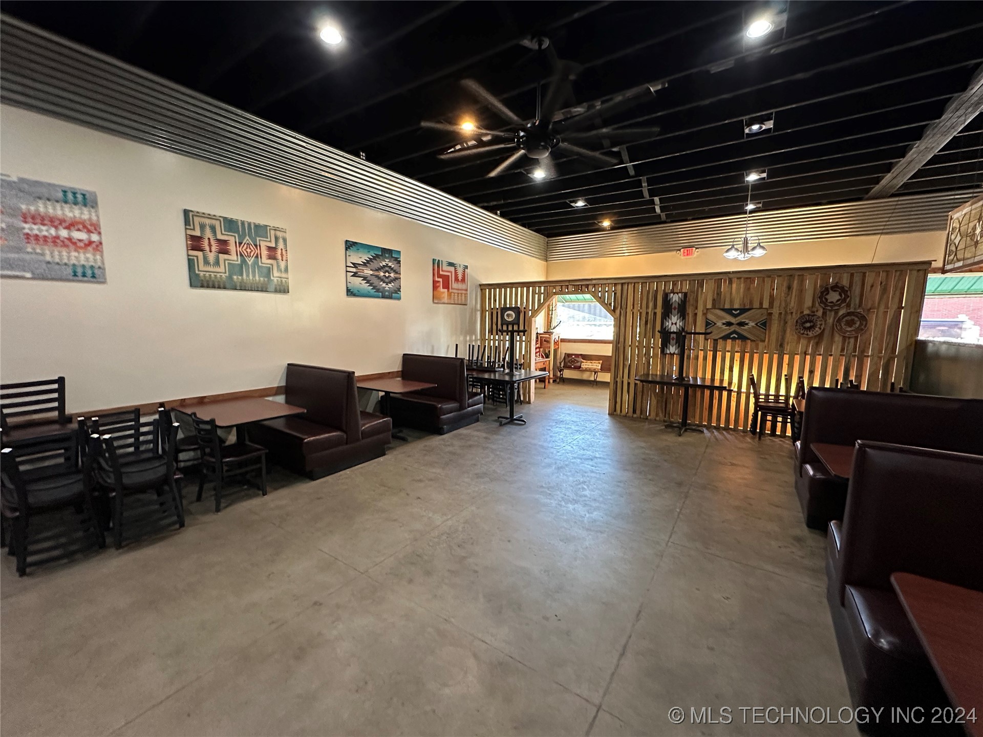 127 Main Street Property Photo 16