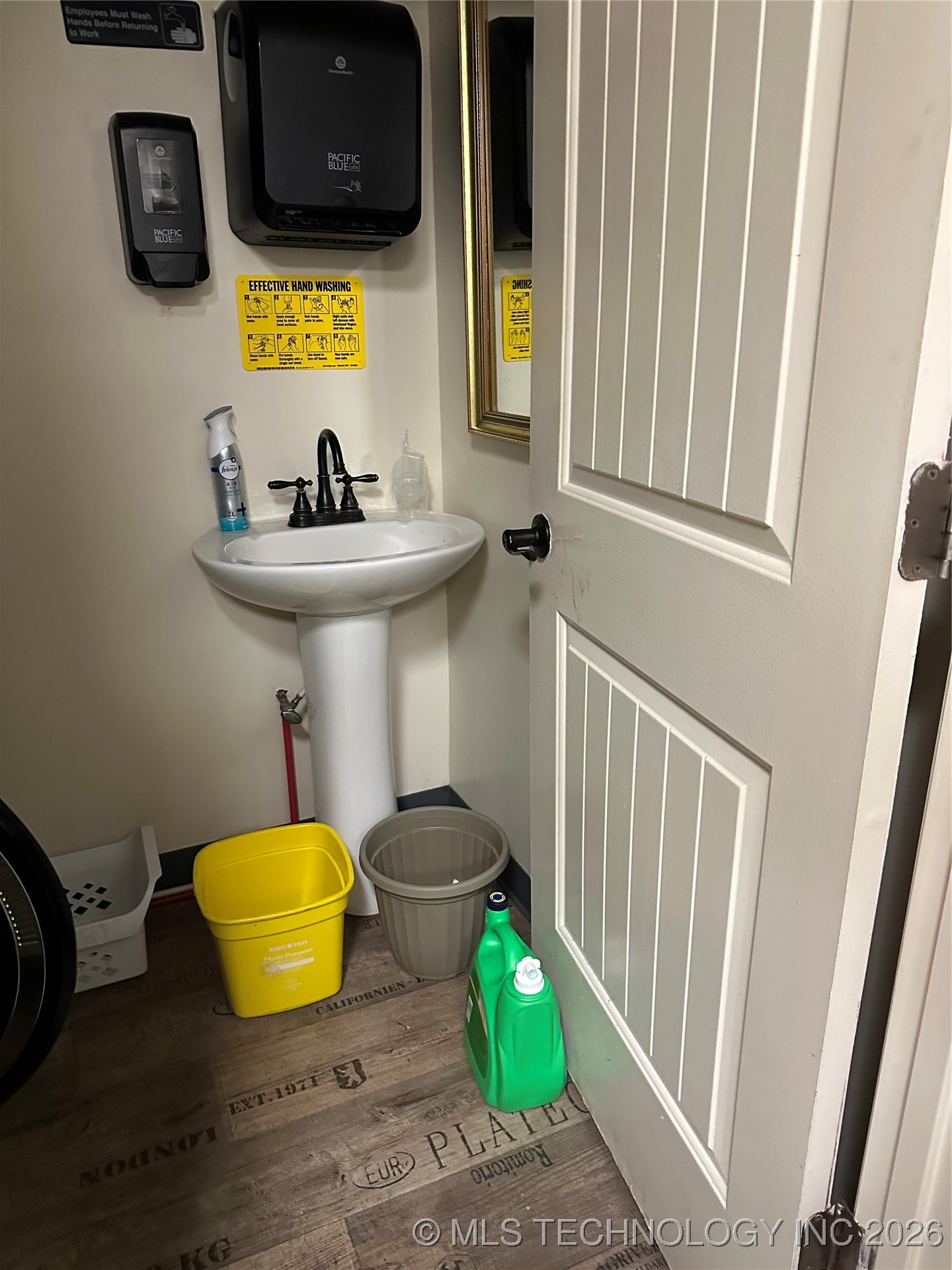 127 Main Street Property Photo 23