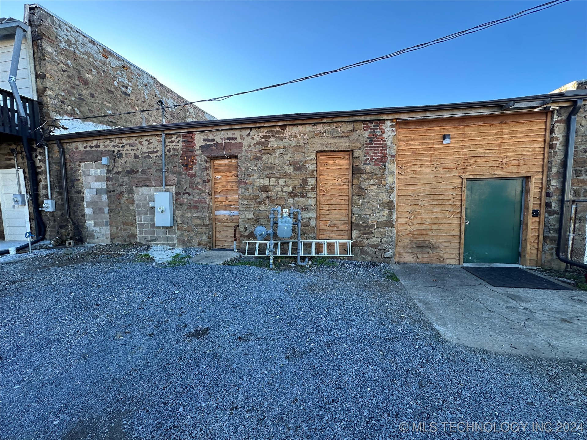 127 Main Street Property Photo 42