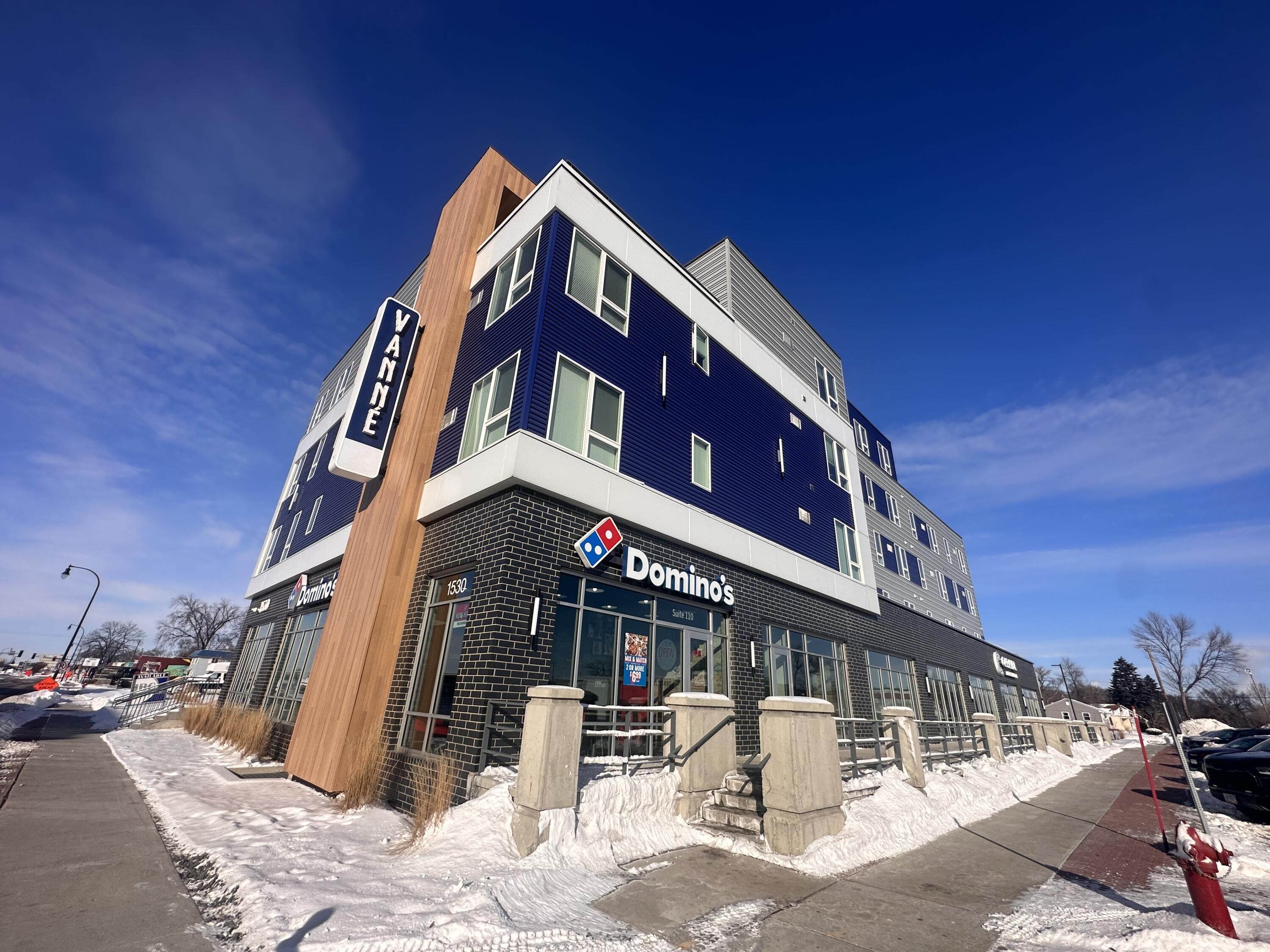 1530 1st Avenue N Property Photo 3