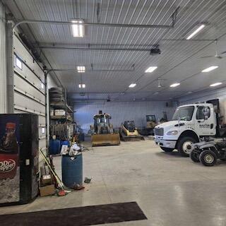 836 38th Ave E Property Photo 8