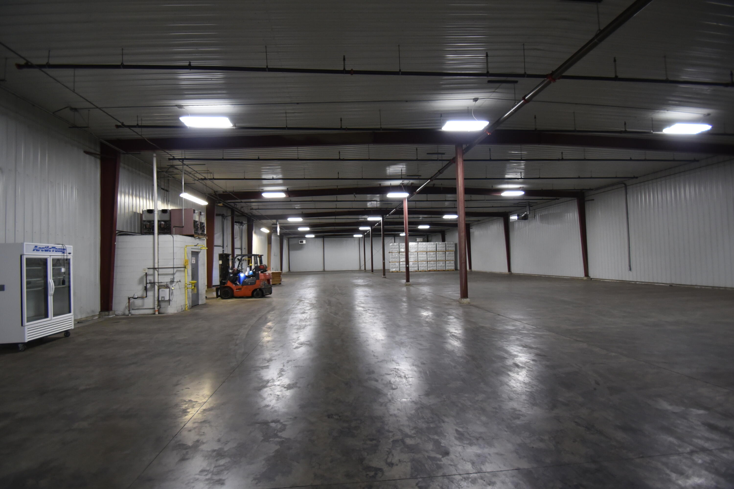 4267 Main Avenue Property Photo 5