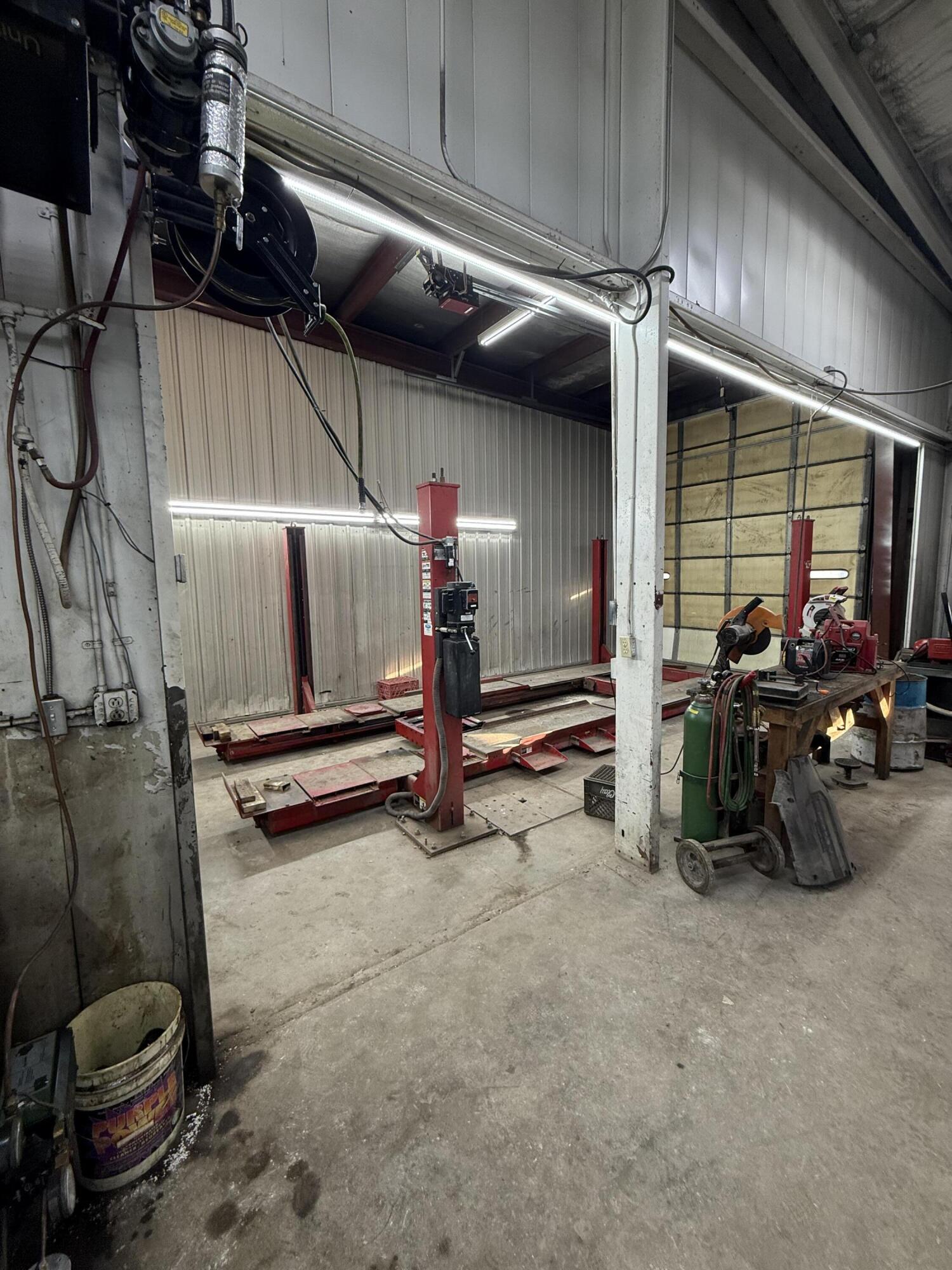 41 5th Avenue Property Photo 5