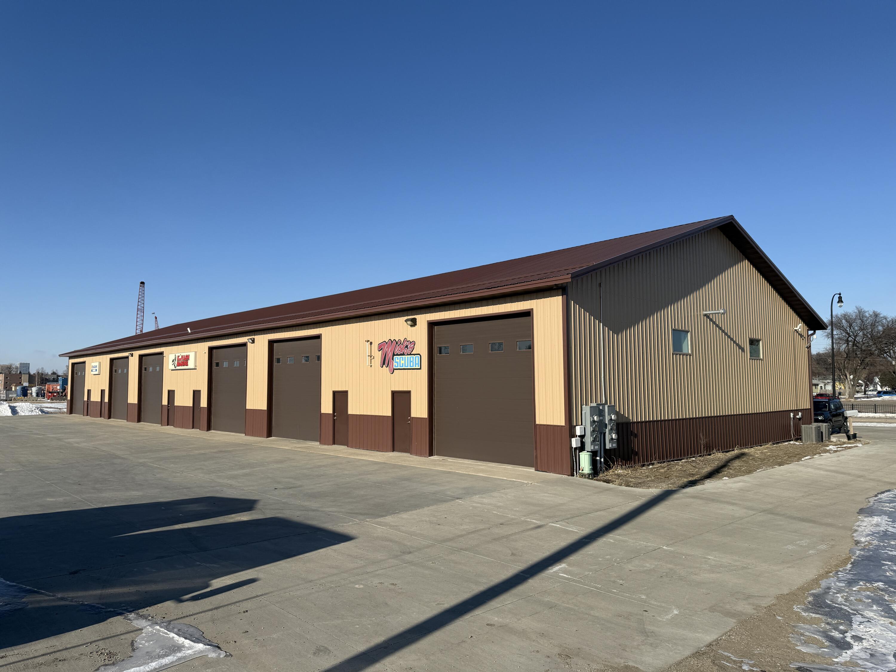 1301 1st Avenue N Property Photo 1